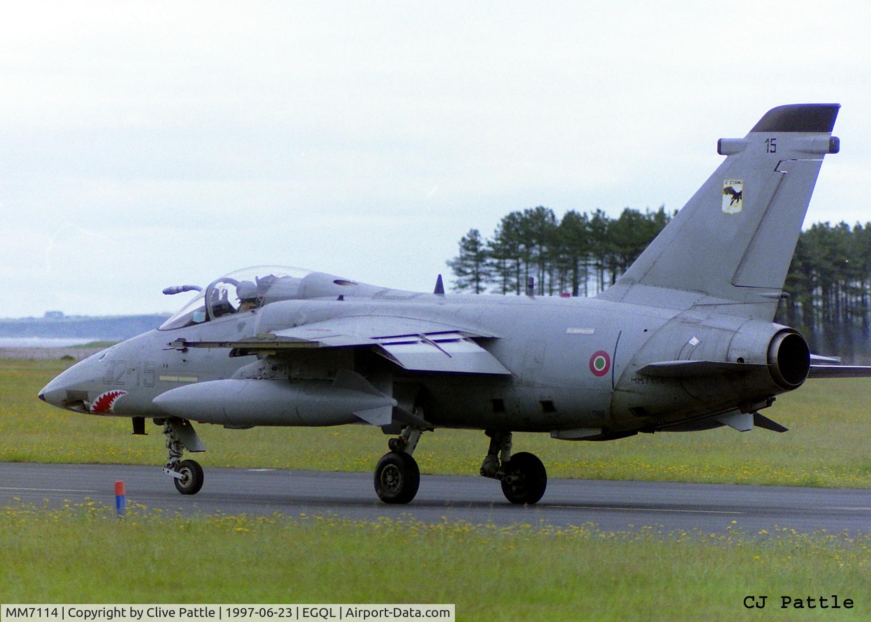 MM7114, Aermacchi AMX-ACOL C/N IX-026, On taxiway for departure from rwy 27 at RAF Leuchars coded 32-15 with 32 Stormo