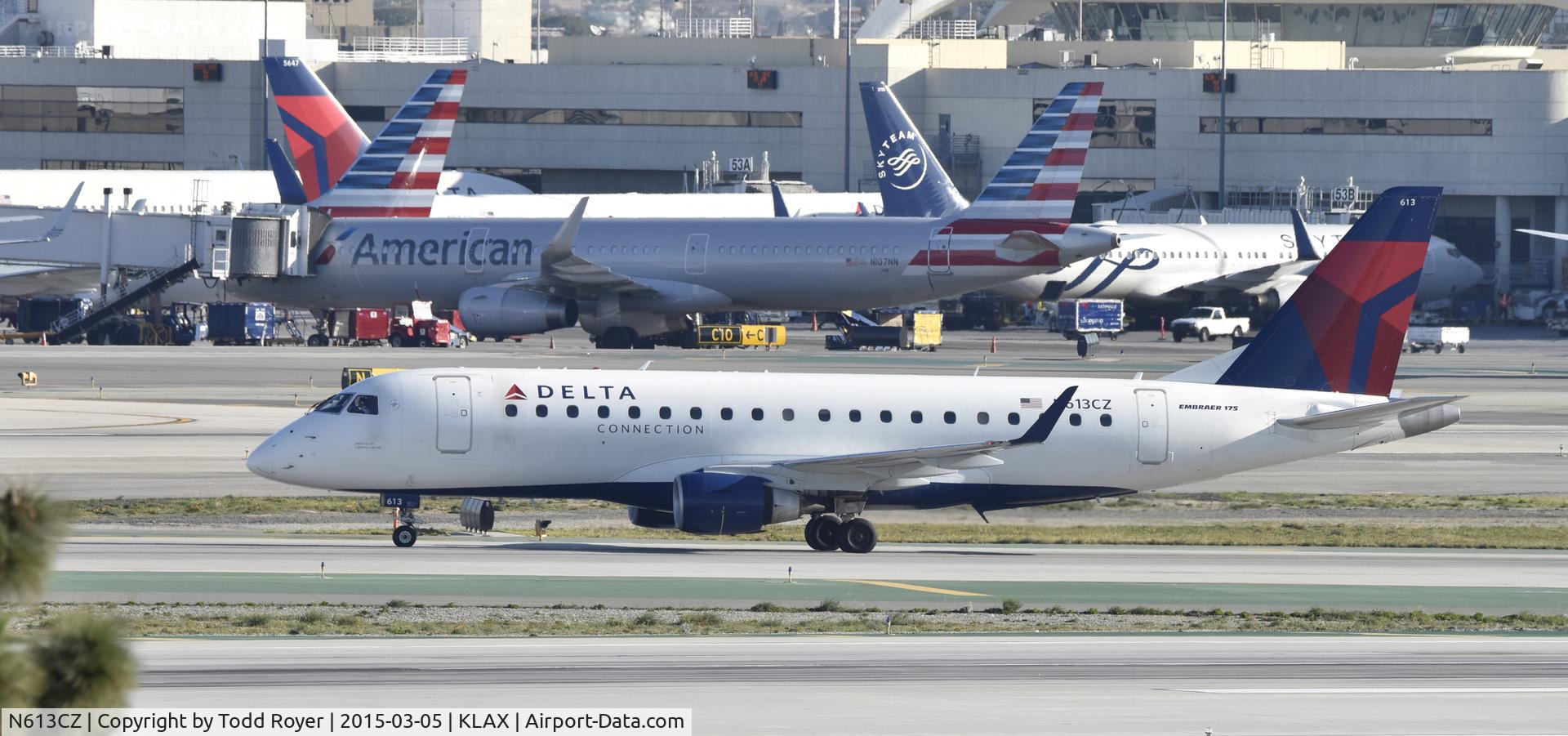 N613CZ, 2008 Embraer 175LR (ERJ-170-200LR) C/N 17000203, Taxiing to gate at LAX