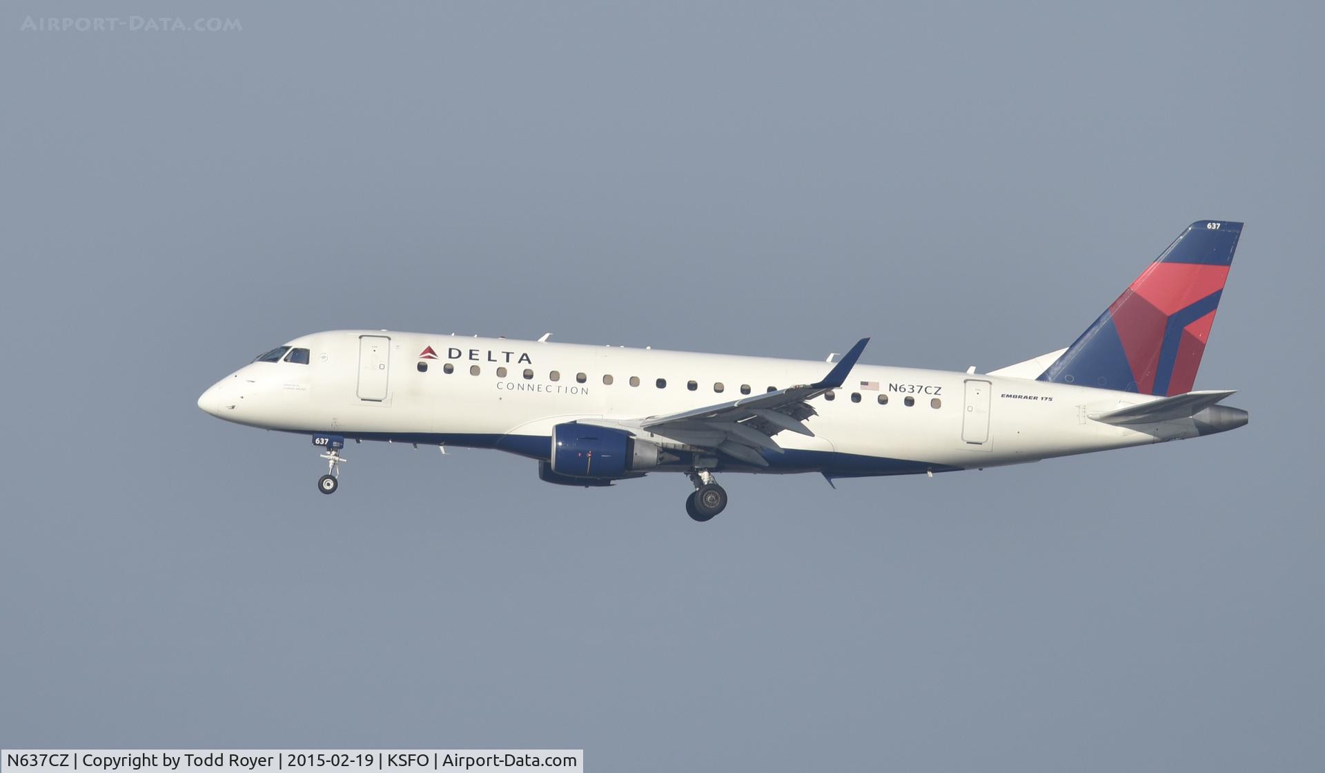 N637CZ, 2008 Embraer 175LR (ERJ-170-200LR) C/N 17000256, Landing at SFO