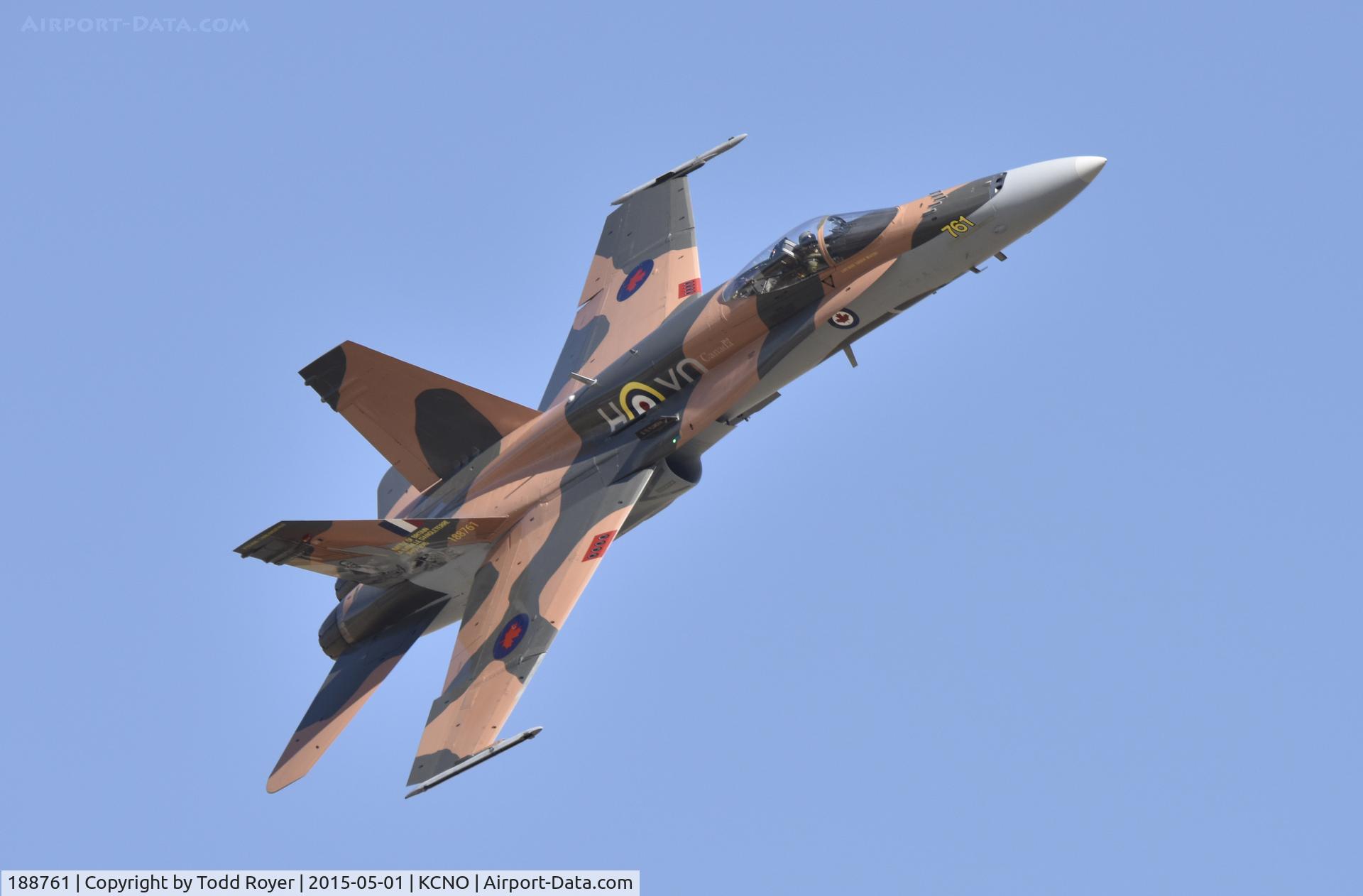 188761, 1986 McDonnell Douglas CF-188A Hornet C/N 417/A346, Flying at the 2015 Planes of Fame Airshow
