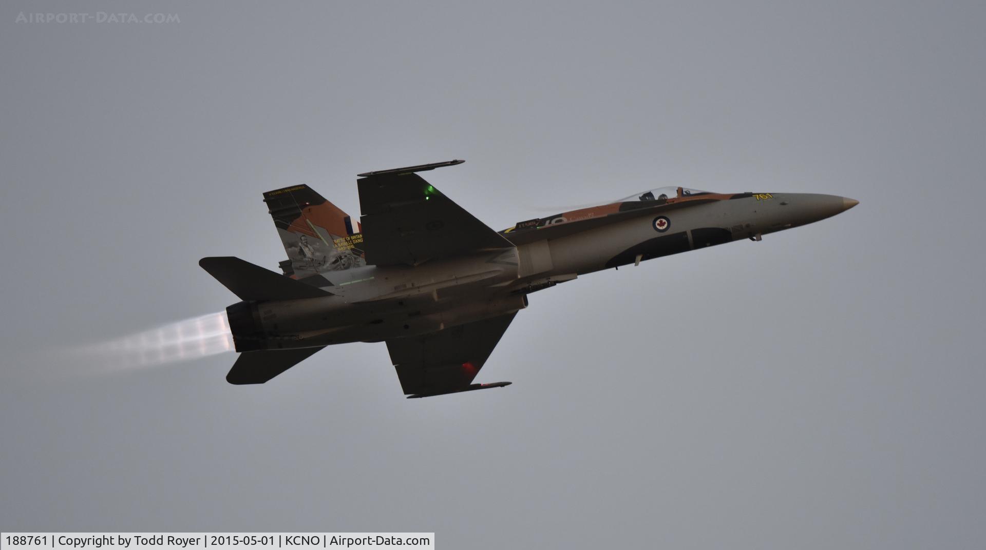 188761, 1986 McDonnell Douglas CF-188A Hornet C/N 417/A346, Flying at the 2015 Planes of Fame Airshow