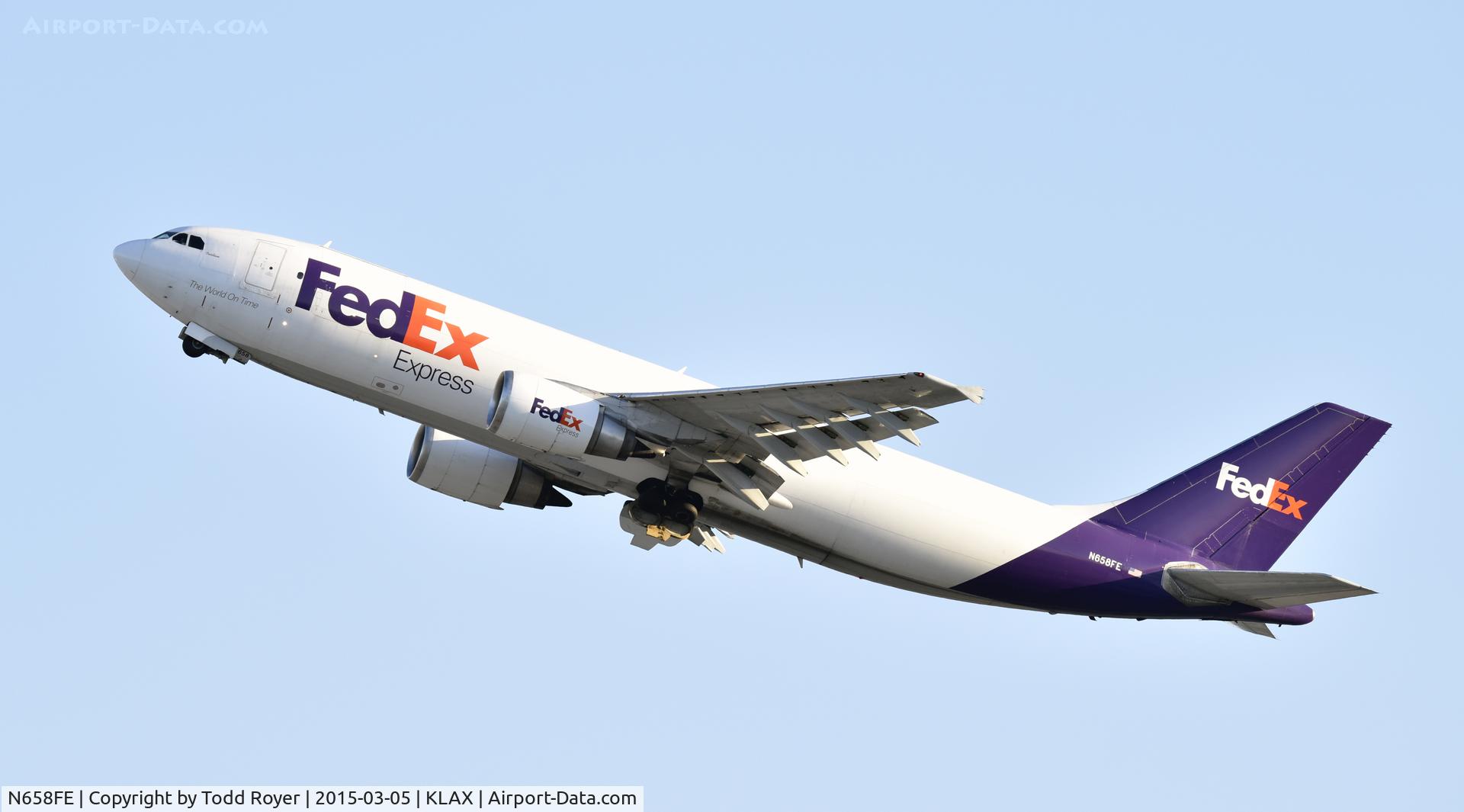 N658FE, 1995 Airbus A300F4-605R C/N 752, Departing LAX
