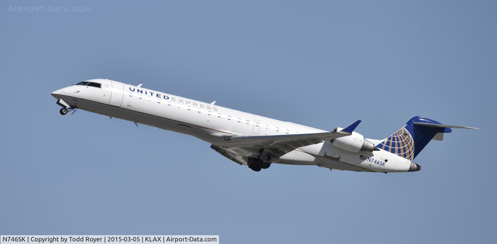 N746SK, 2005 Bombardier CRJ-700 (CL-600-2C10) Regional Jet C/N 10202, Departing LAX