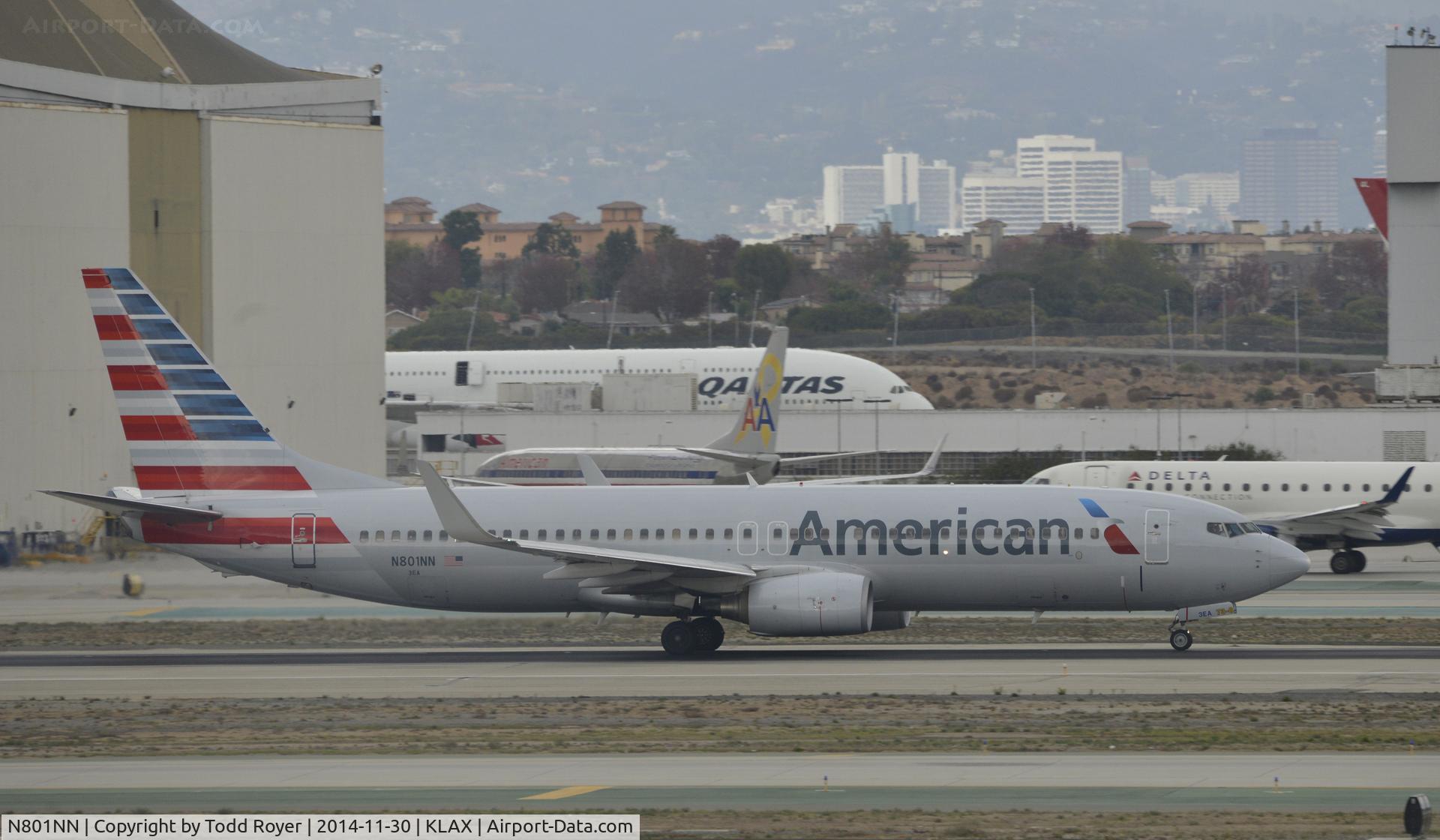 N801NN, 2009 Boeing 737-823 C/N 29565, Departing LAX on 7L