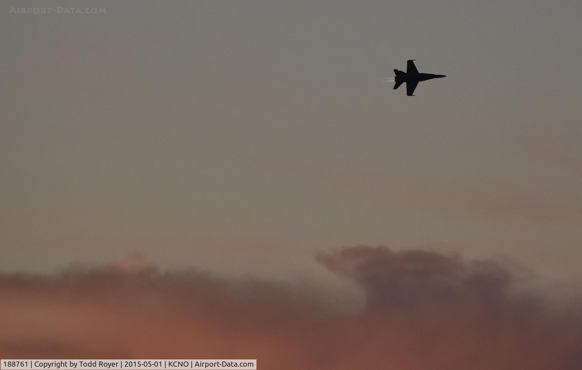 188761, 1986 McDonnell Douglas CF-188A Hornet C/N 417/A346, Coming around for a high speed pass