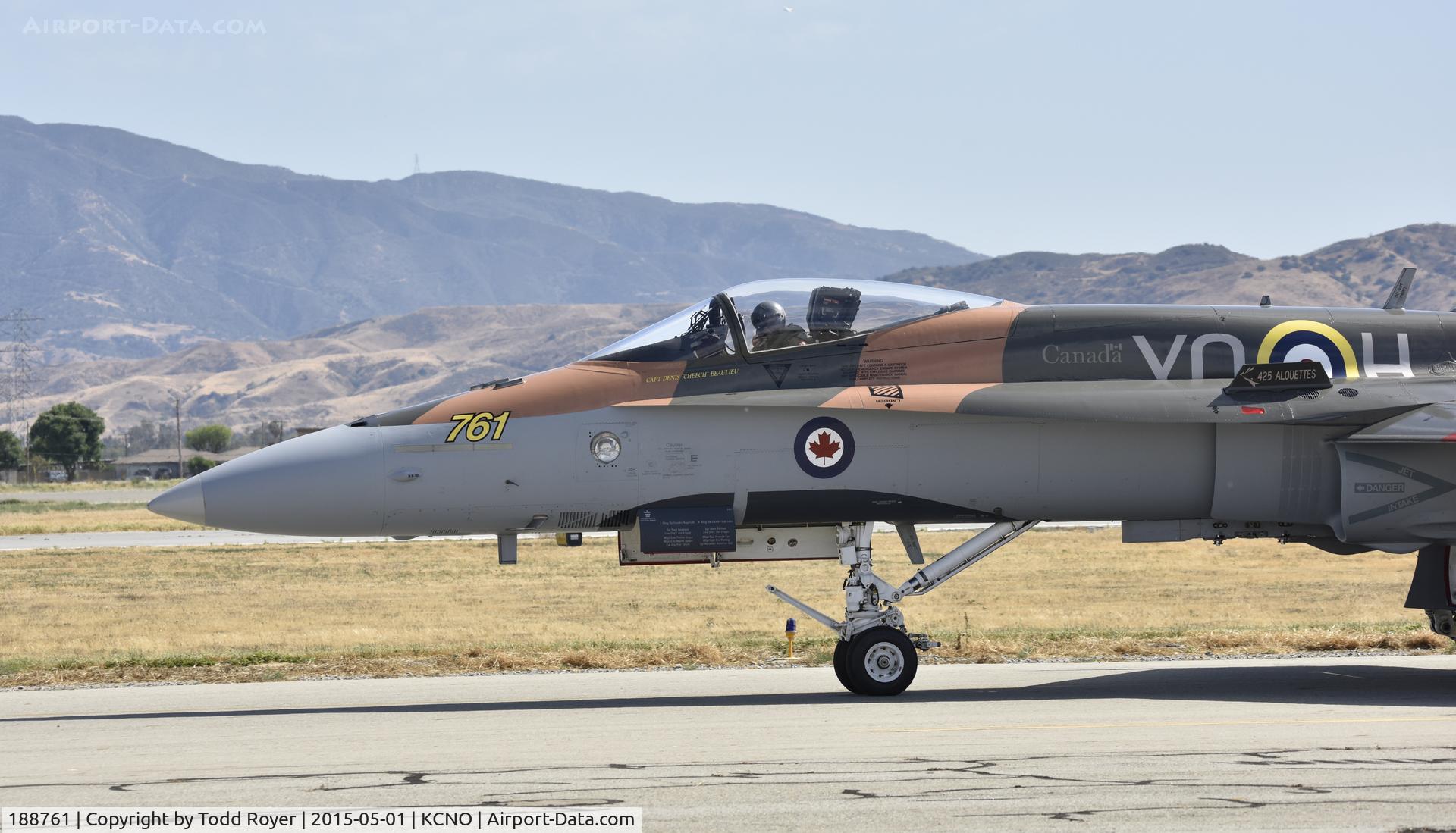 188761, 1986 McDonnell Douglas CF-188A Hornet C/N 417/A346, Taxiing at Chino