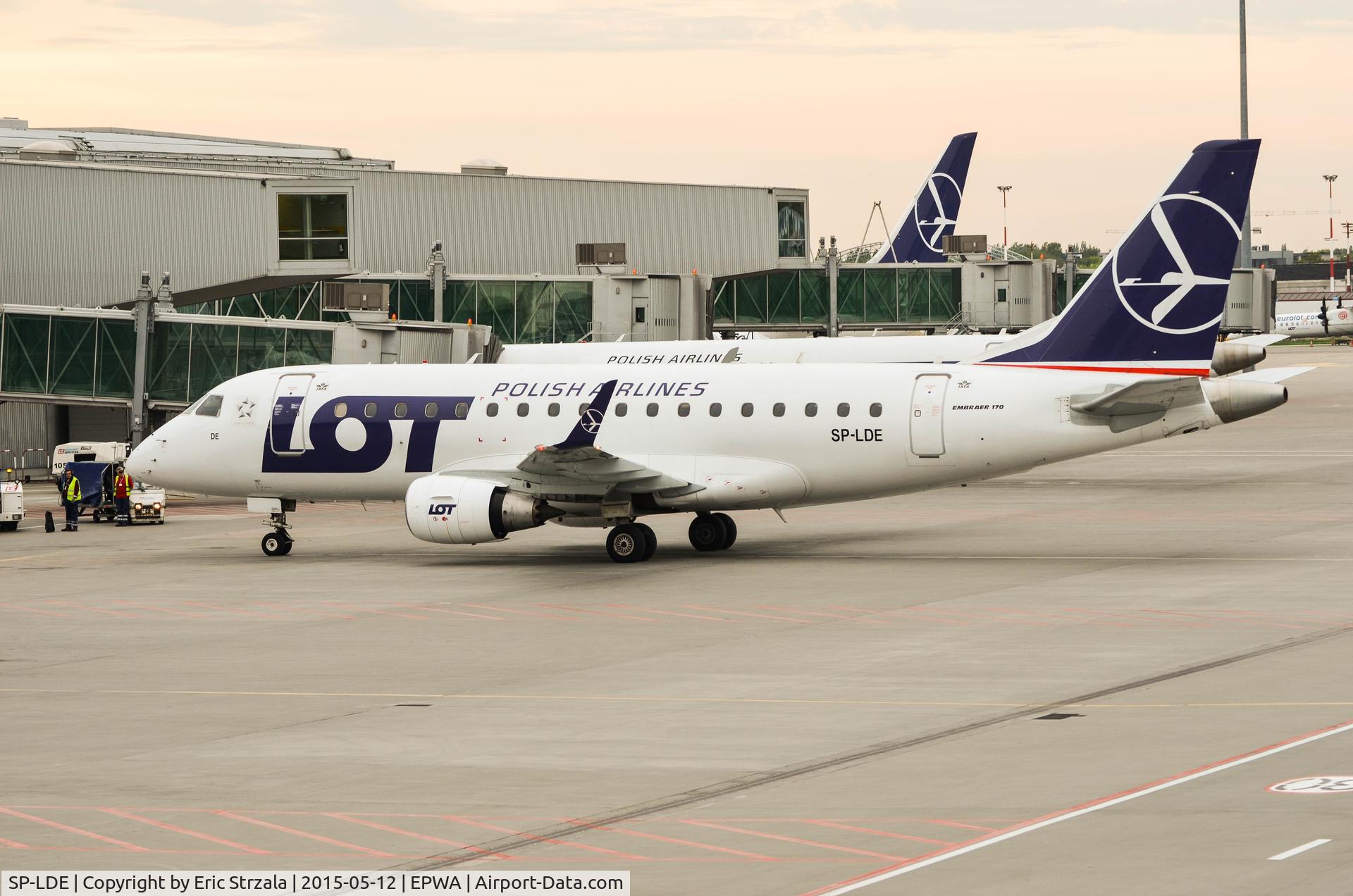 SP-LDE, 2004 Embraer 170ST (ERJ-170-100ST) C/N 17000029, Taxiing to the terminal.