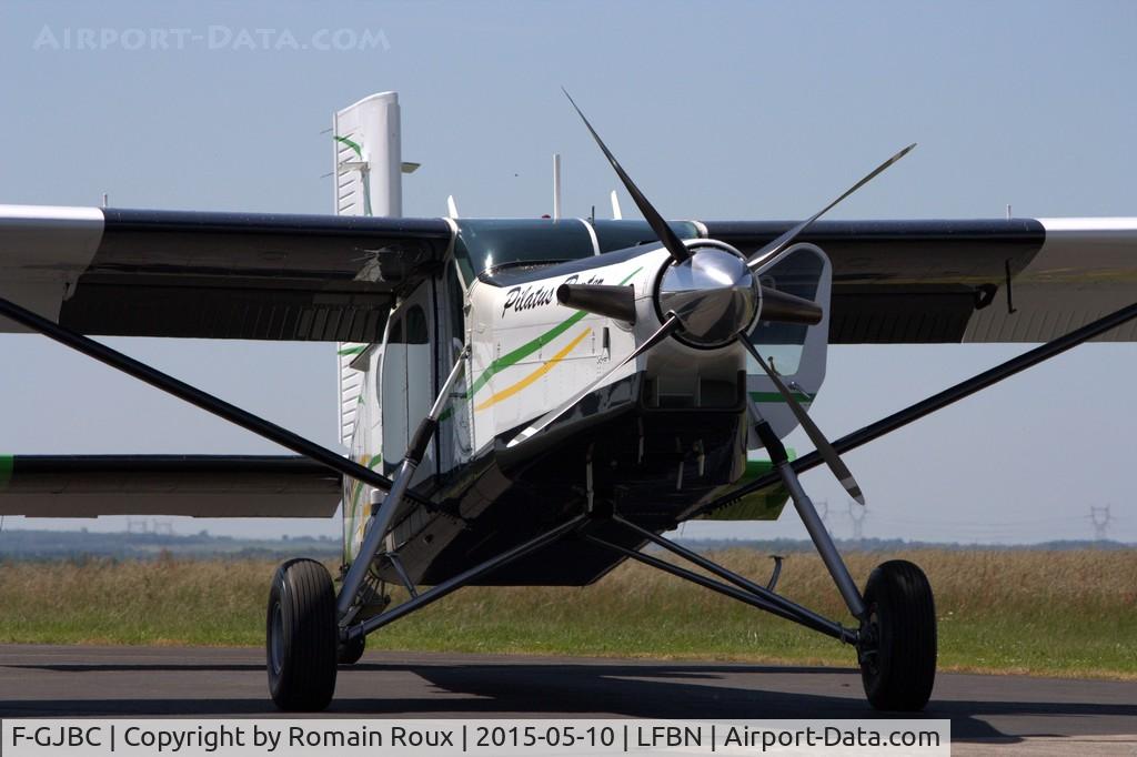F-GJBC, Pilatus PC-6/B2-H4 Turbo Porter C/N 868, Parked