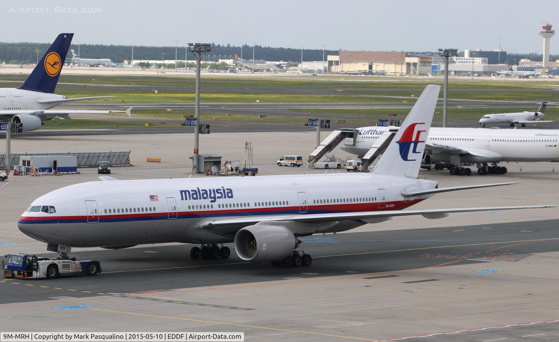 9M-MRH, 1998 Boeing 777-2H6/ER C/N 28415, Boeing 777-200ER