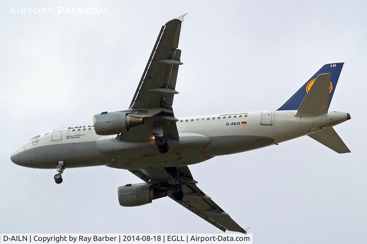 D-AILN, 1997 Airbus A319-114 C/N 700, Airbus A319-114 [0700] (Lufthansa) Home~G 18/08/2014. On approach 27R.