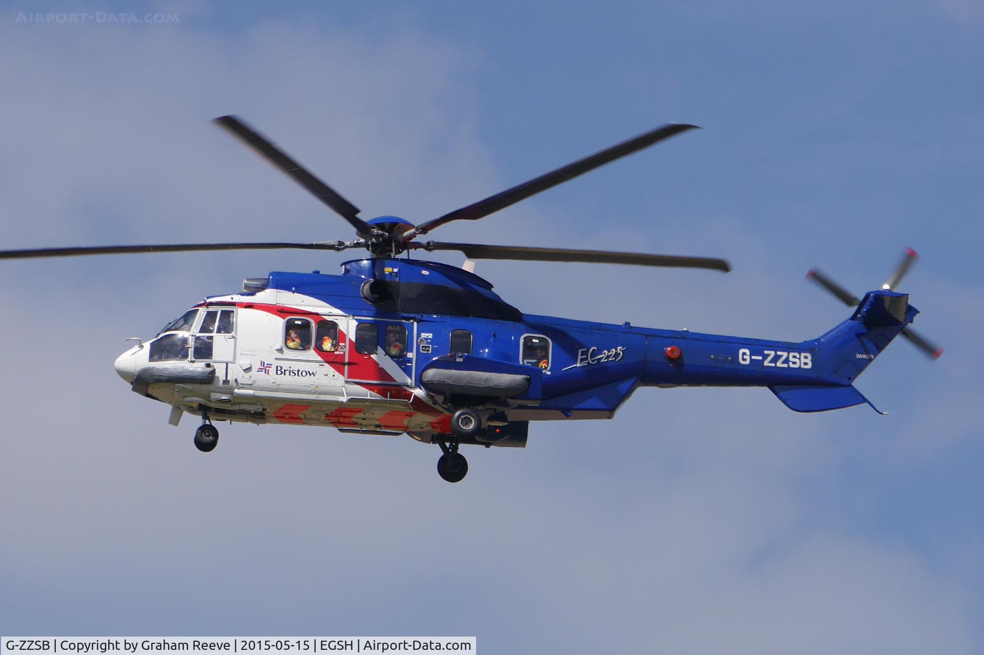 G-ZZSB, 2004 Eurocopter EC-225LP Super Puma Mk2+ C/N 2615, About to land at Norwich.