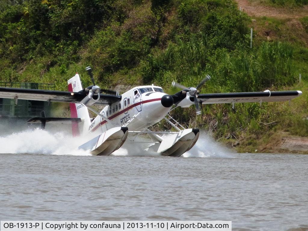 OB-1913-P, De Havilland Canada DHC-6-300 Twin Otter C/N 391, Taking off from the river near Iquitos