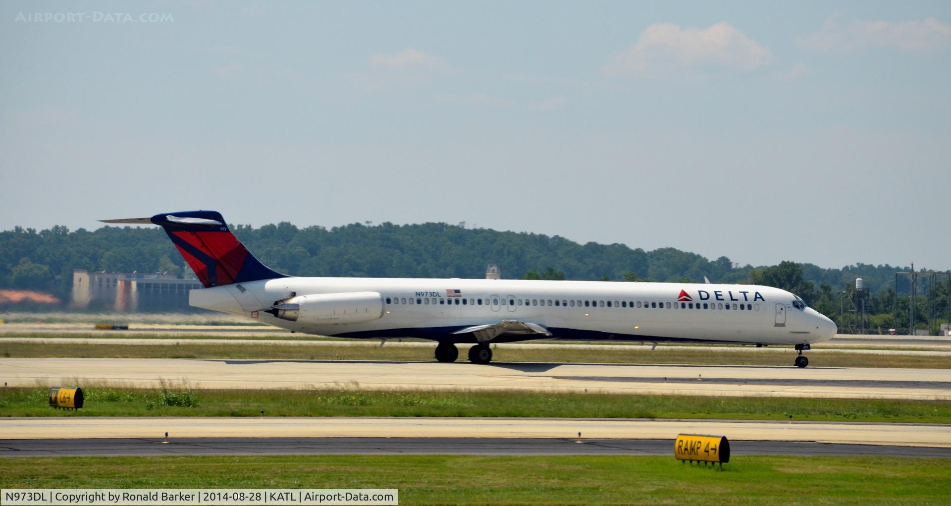 N973DL, 1991 McDonnell Douglas MD-88 C/N 53241, Takeoff Atlanta