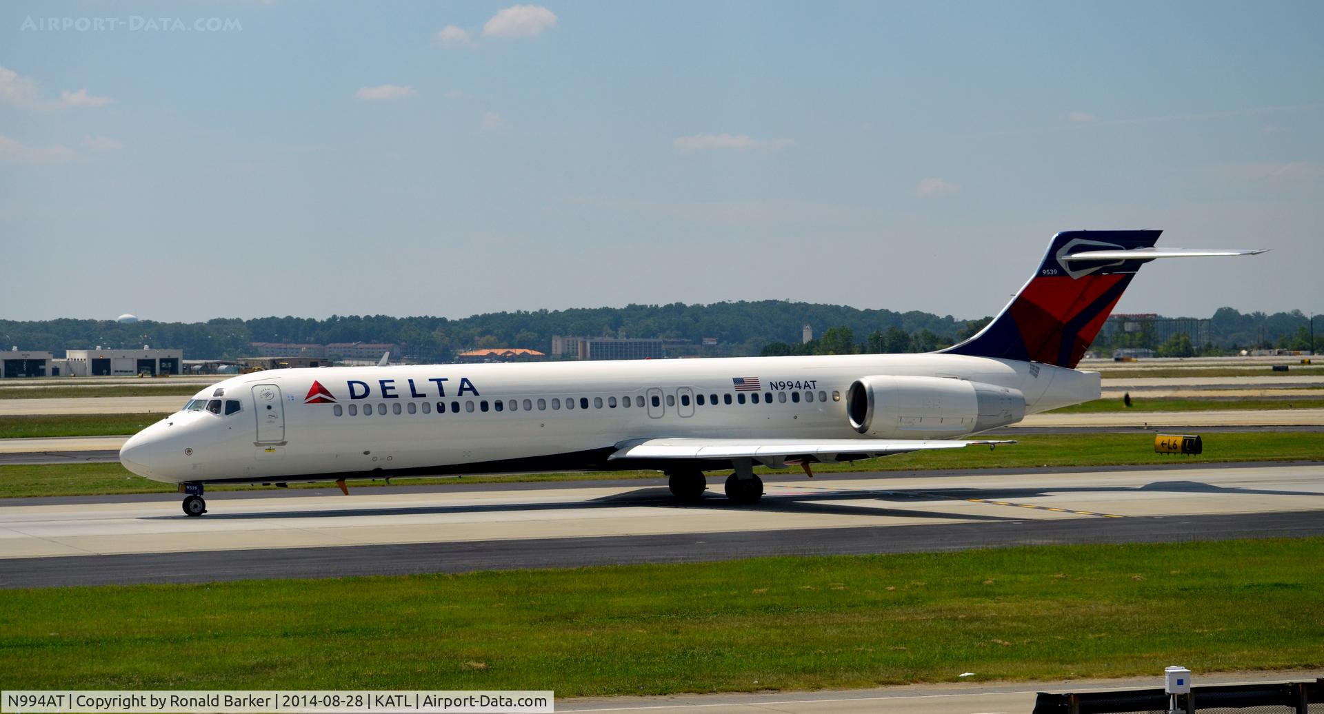 N994AT, 2002 Boeing 717-200 C/N 55138, Taxi Atlanta