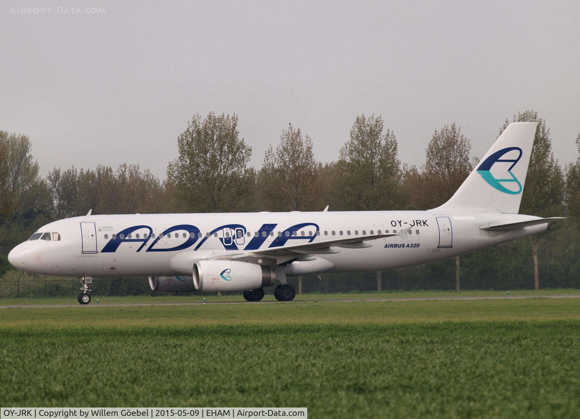 OY-JRK, 1993 Airbus A320-231 C/N 444, Taxi to the gate of Schiphol Airport