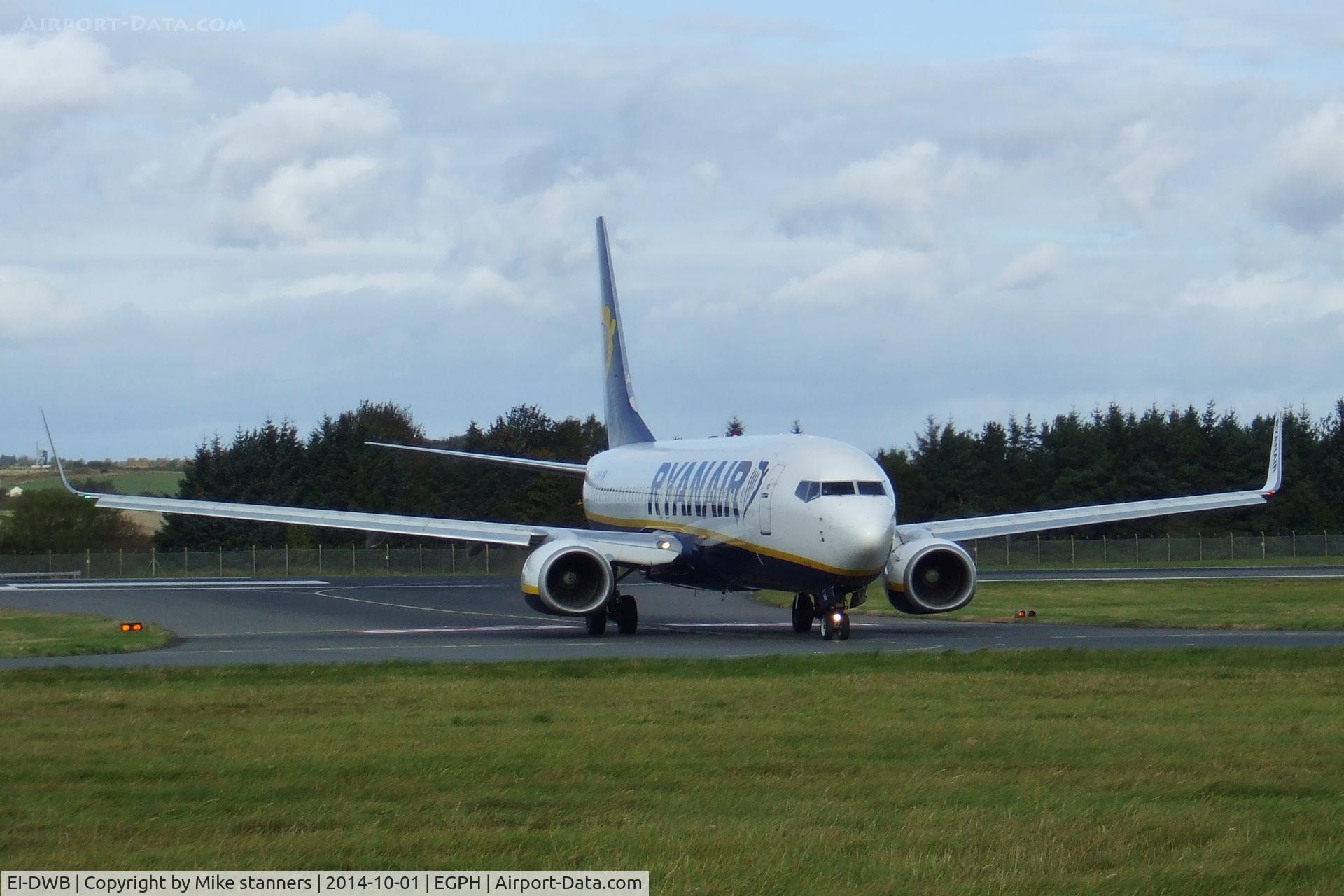 EI-DWB, 2007 Boeing 737-8AS C/N 36075, 