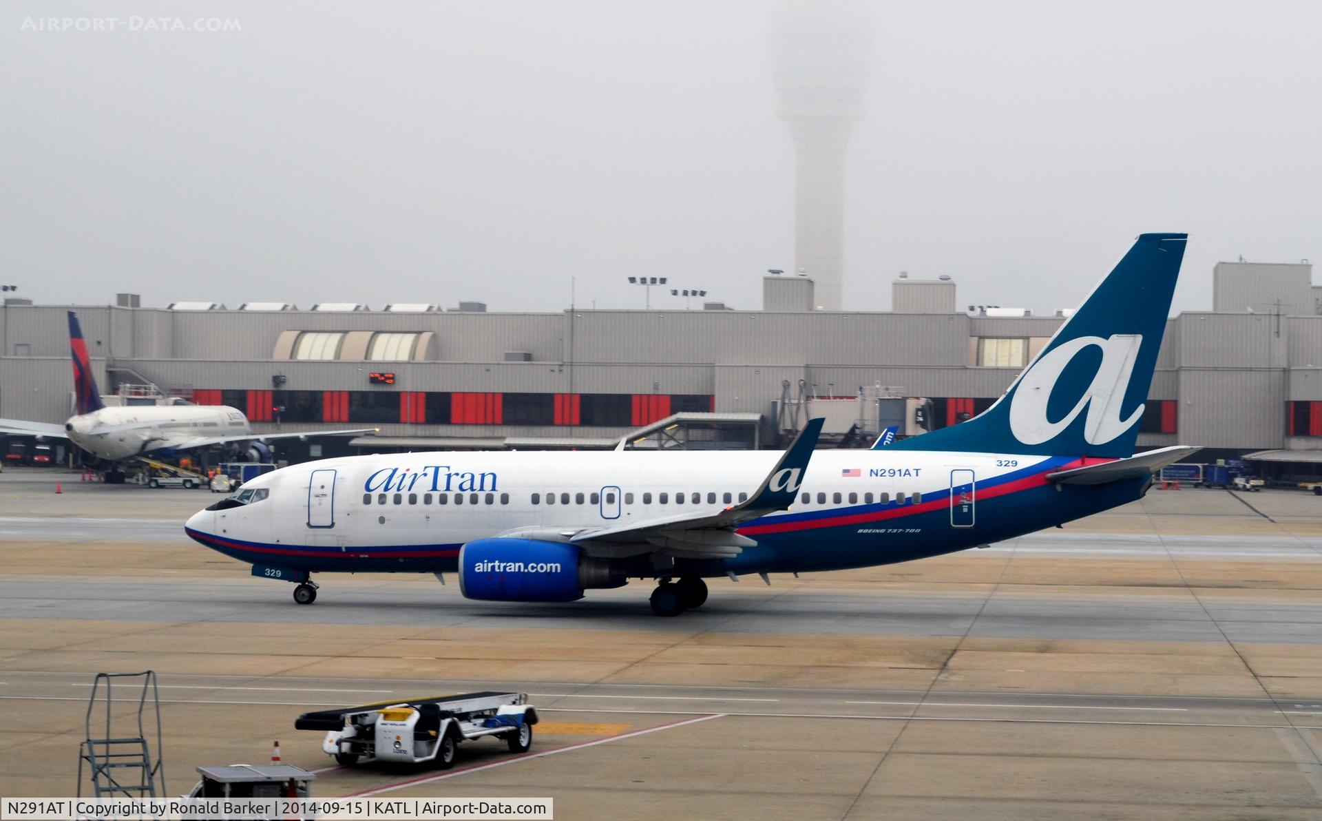 N291AT, 2006 Boeing 737-76N C/N 32675, Taxi  Atlanta