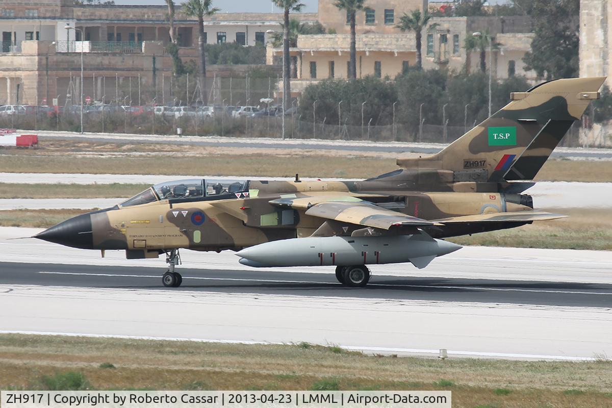 ZH917, Panavia Tornado IDS C/N 942/CS037/3483, Runway 31