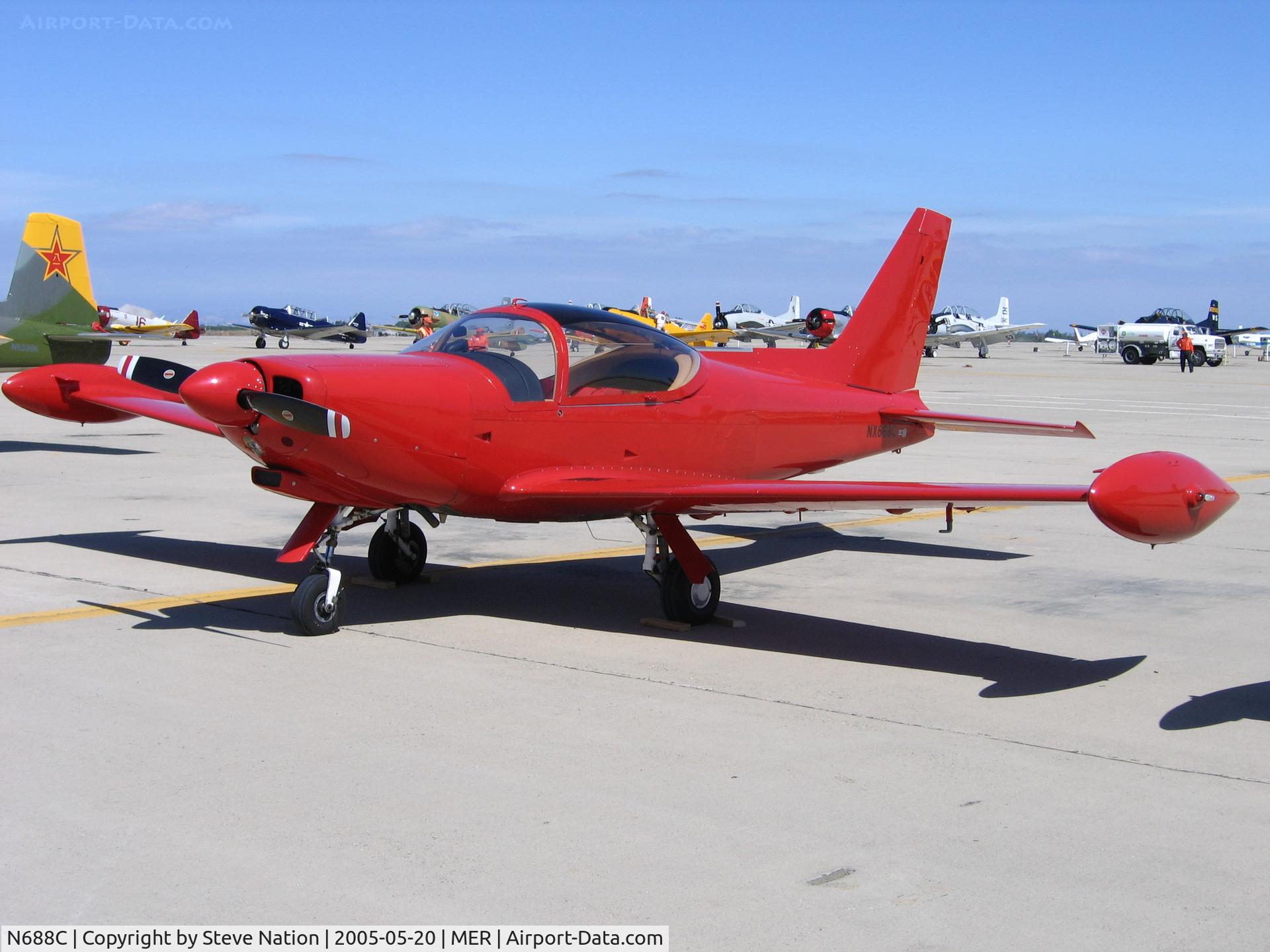 N688C, SIAI-Marchetti SF-260C C/N 466/37-004, Wingspan Inc.'s SF.260C NX688C in all red colors at West Coast Formation Clinic