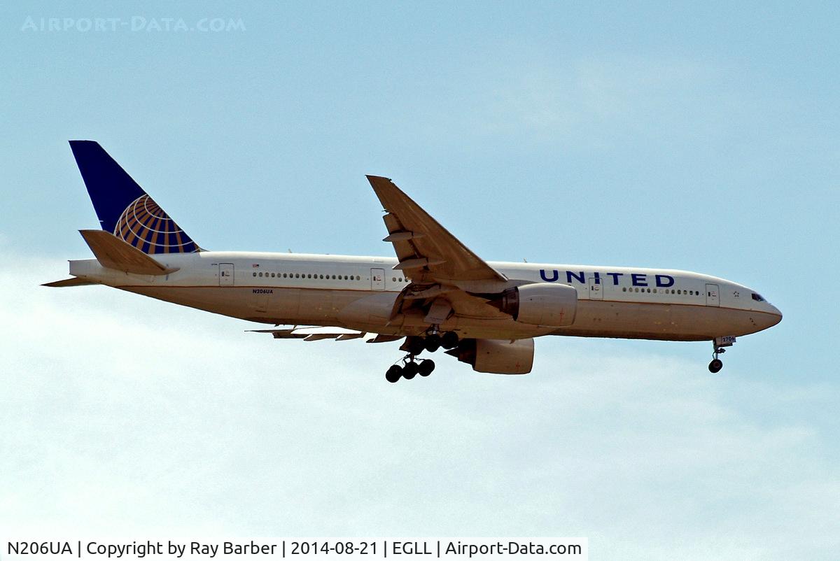 N206UA, 1999 Boeing 777-222/ER C/N 30212, Boeing 777-222ER [30212] (United Airlines) Home~G 21/08/2014. On approach 27L