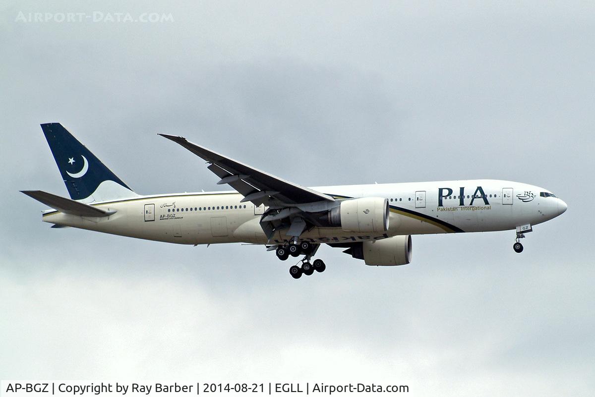 AP-BGZ, 2005 Boeing 777-240/LR C/N 33782, Boeing 777-240LR [33782] (Pakistan International Airlines) Home~G 21/08/2014