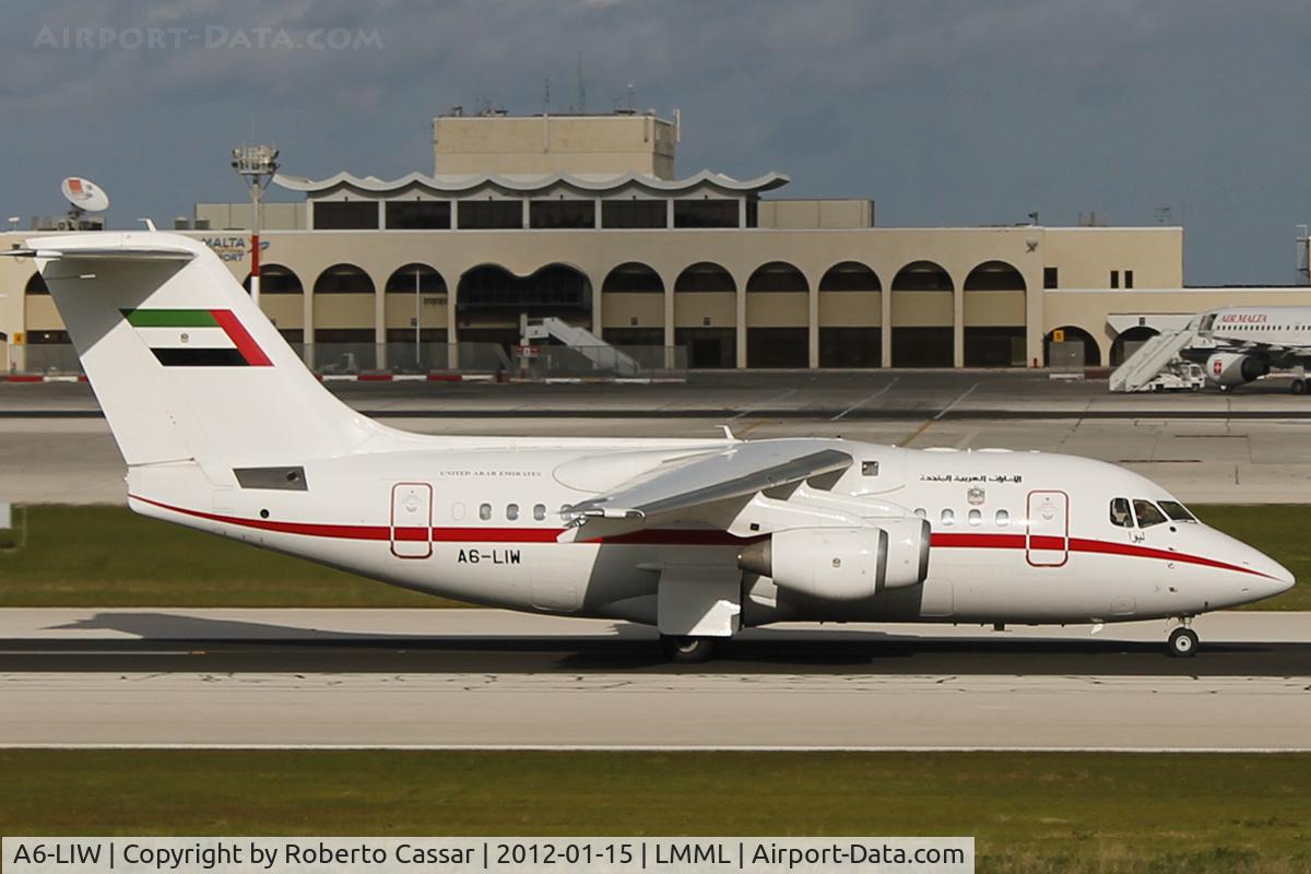 A6-LIW, 1995 British Aerospace Avro 146-RJ70 C/N E1267, Runway 13