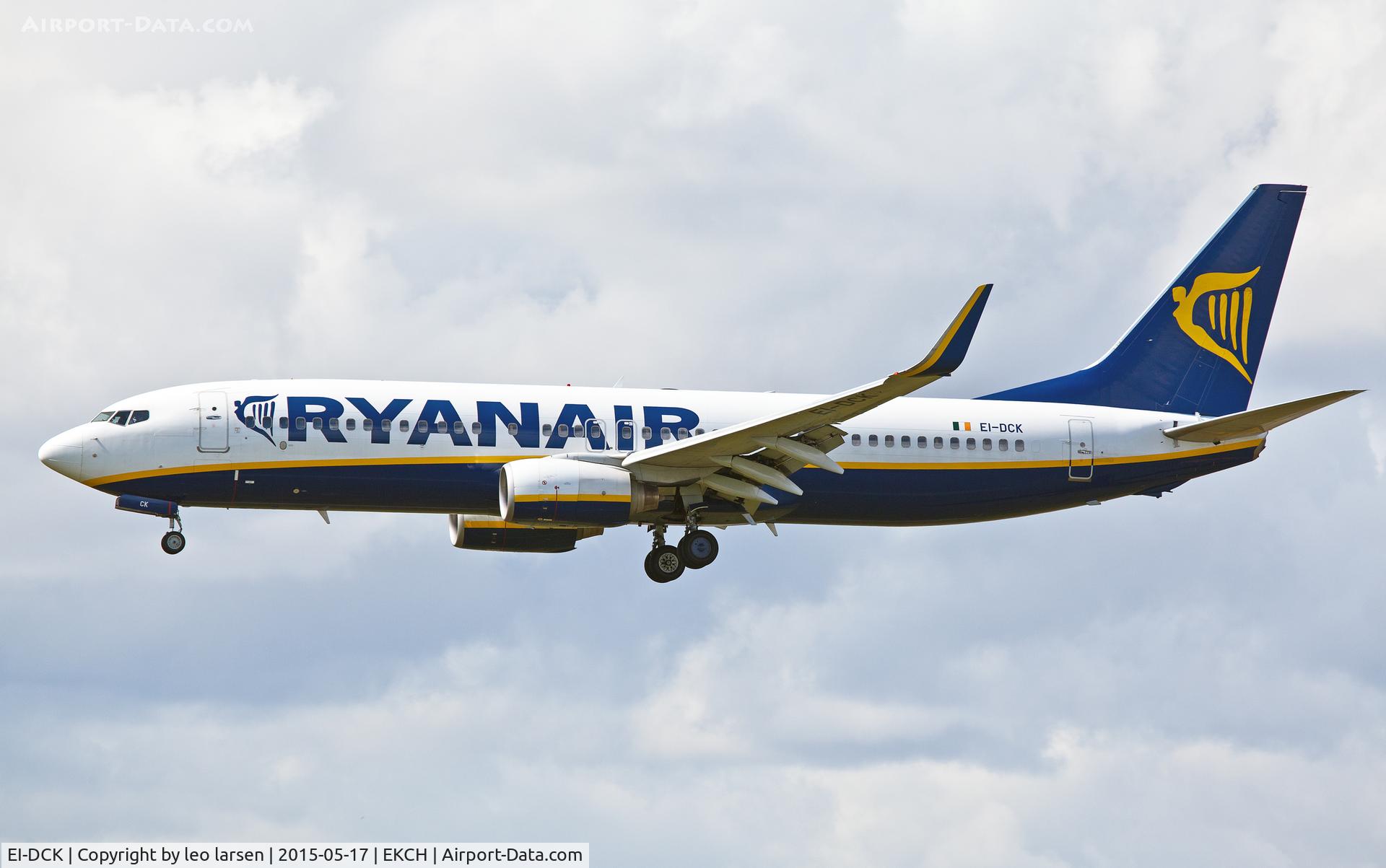 EI-DCK, 2004 Boeing 737-8AS C/N 33565, Copenhagen 17.5.15