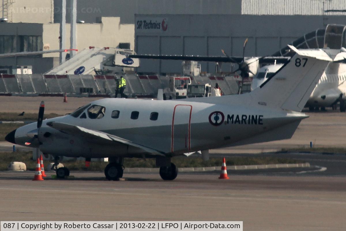 087, Embraer EMB-121AA Xingu C/N 121087, Orly Airport