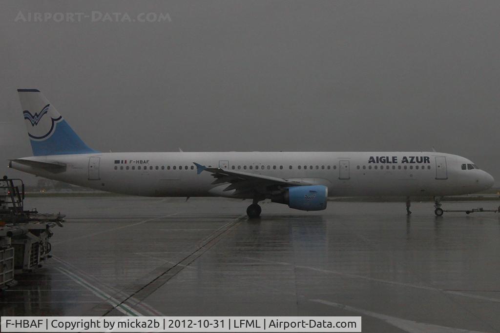 F-HBAF, 1999 Airbus A321-211 C/N 1006, Taxiing. Scrapped in february 2020. 