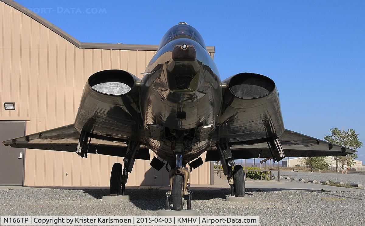 N166TP, 1971 Saab TF-35 Draken C/N 35-1151, So damned nice!