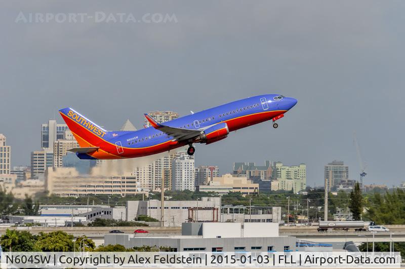 N604SW, 1995 Boeing 737-3H4 C/N 27955, Ft. Lauderdale