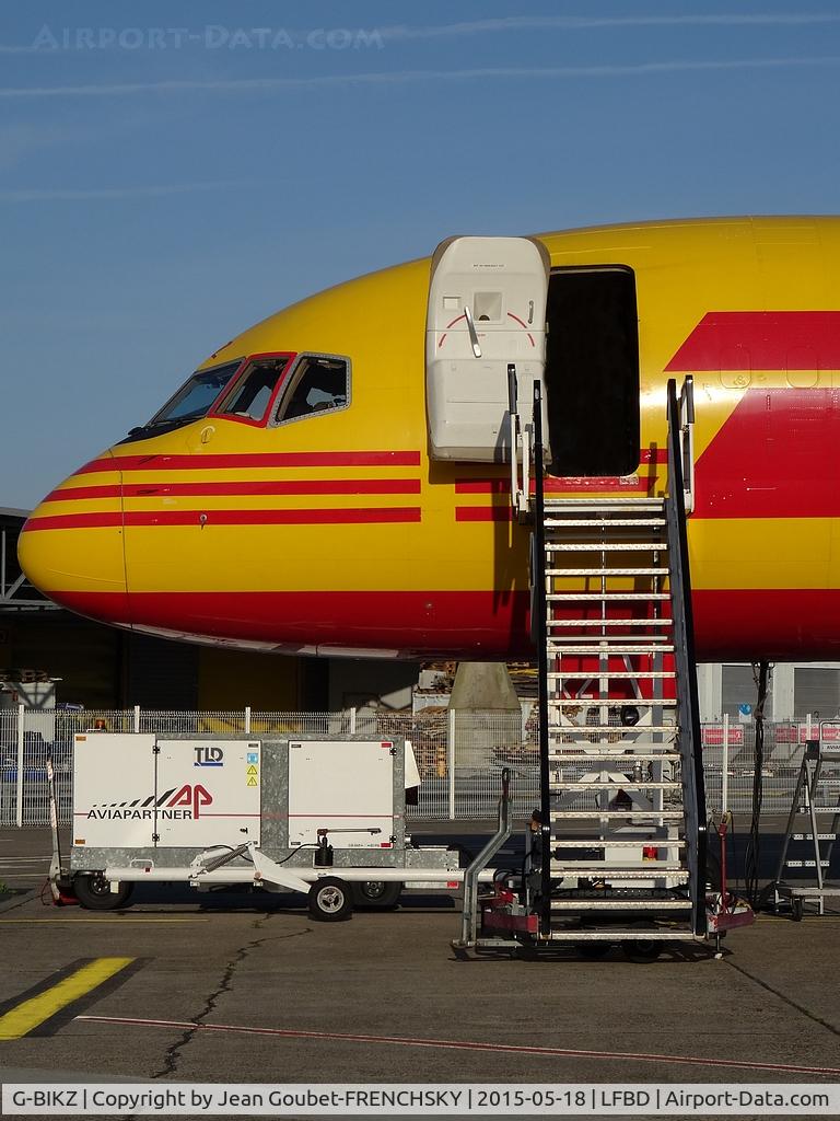 G-BIKZ, 1986 Boeing 757-236/SF C/N 23532, DHL parking Fox