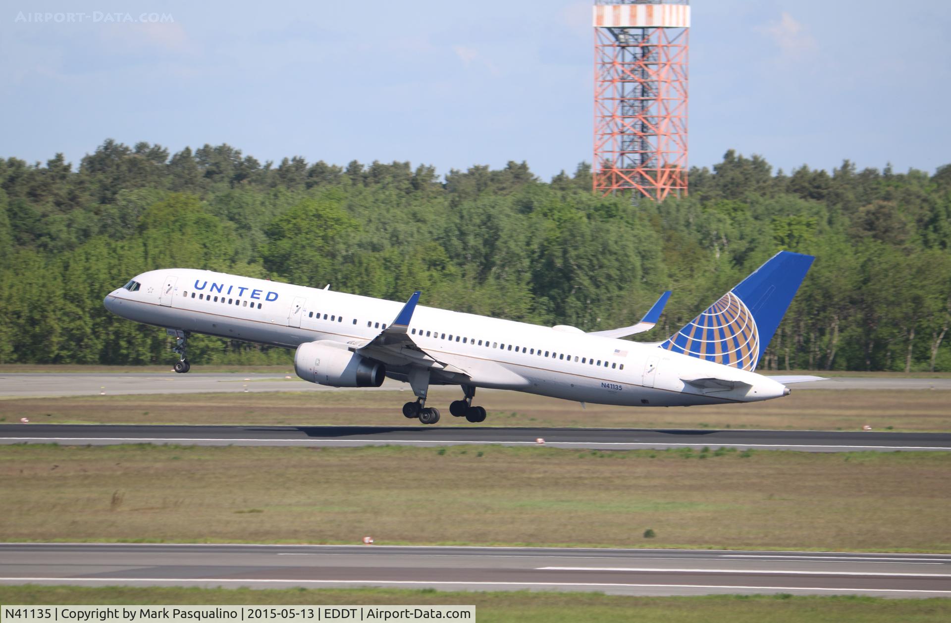 N41135, 1999 Boeing 757-224 C/N 29284, Boeing 757-200