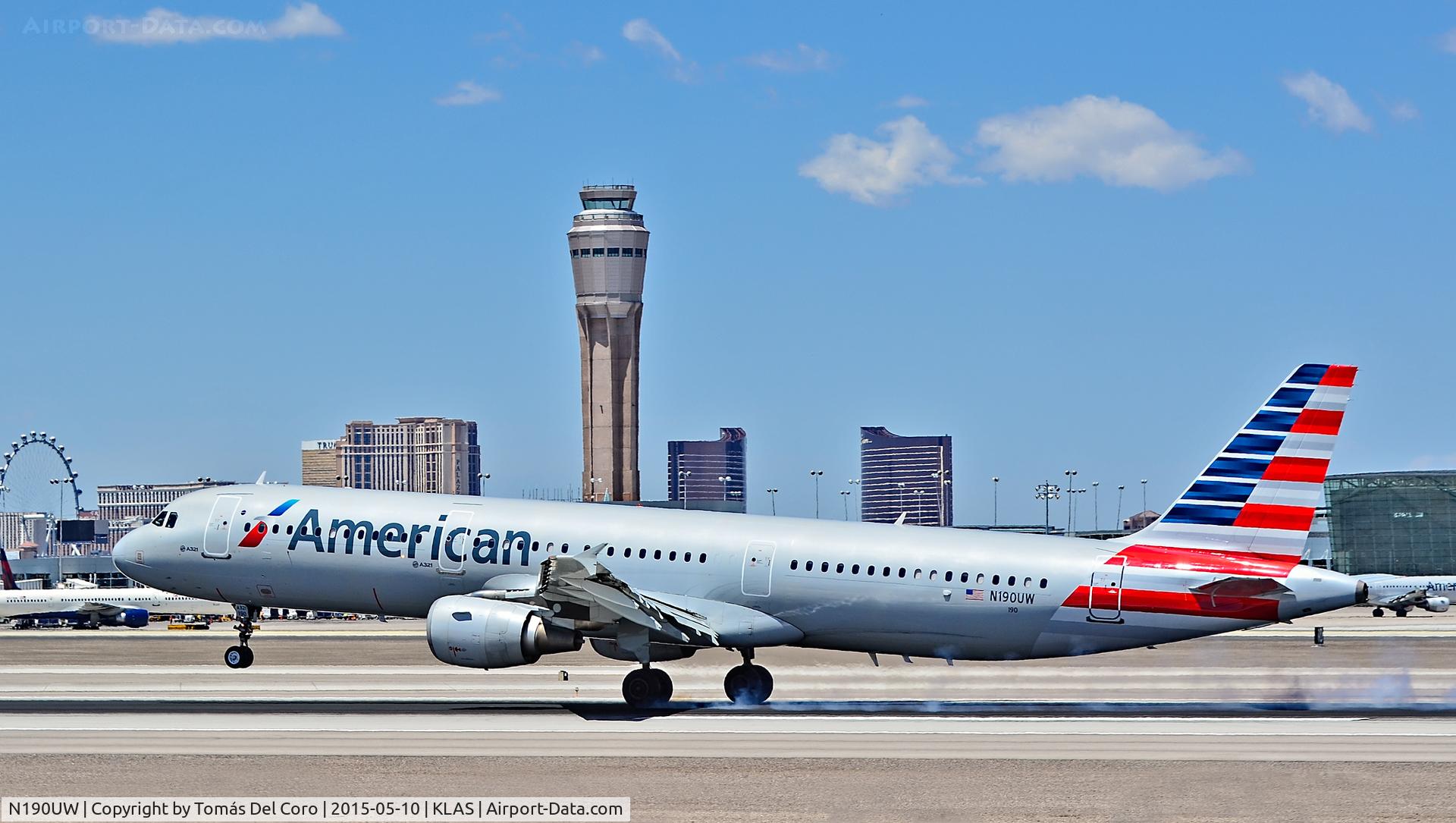 N190UW, 2001 Airbus A321-211 C/N 1436, N190UW American Airlines 2001 Airbus A321-211 - cn 1436 - US Airways 

Las Vegas - McCarran International Airport (LAS / KLAS)
USA - Nevada May 10, 2015
Photo: Tomás Del Coro