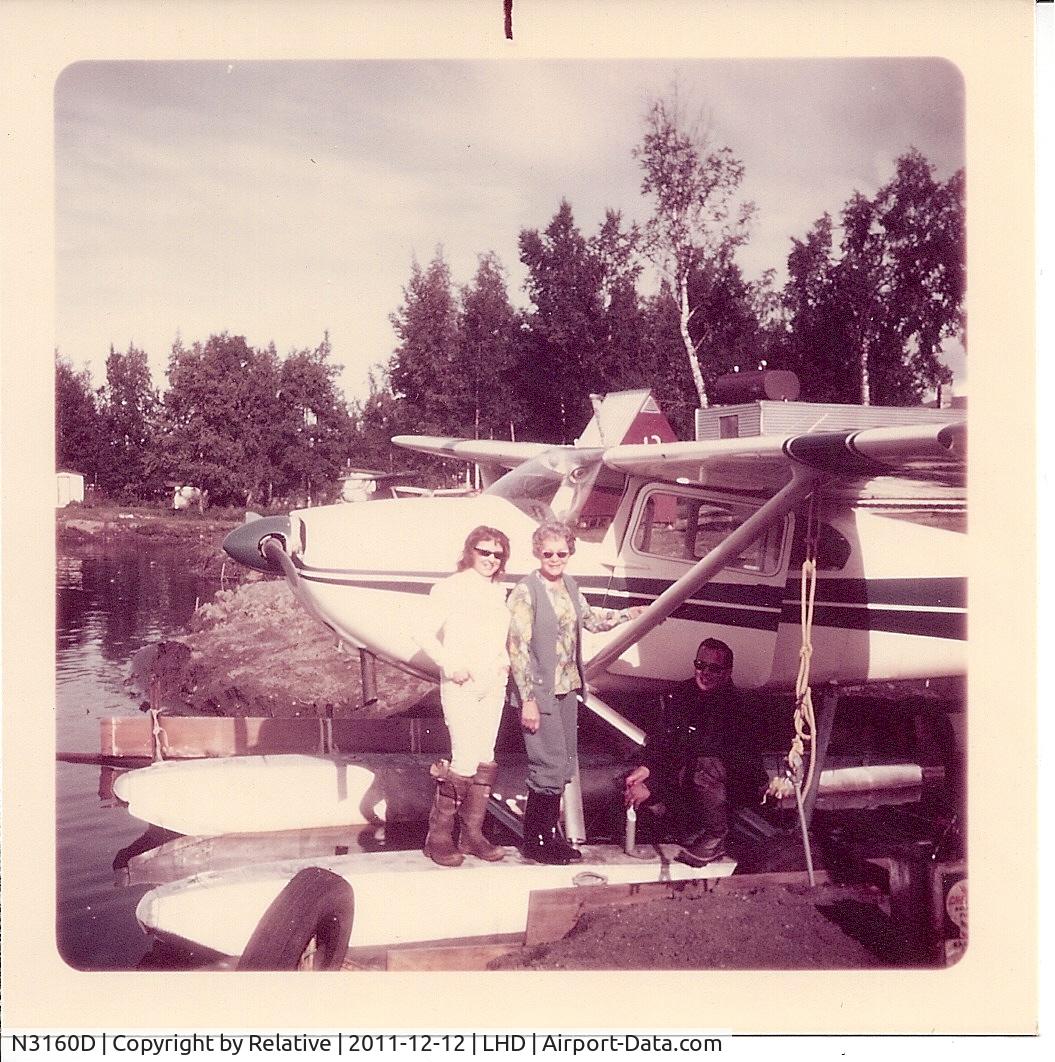 N3160D, 1955 Cessna 180 C/N 31958, N3160 on Lake Spenard