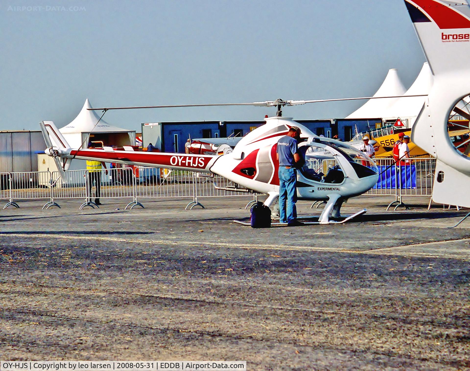 OY-HJS, 1998 Rotorway Exec 90 C/N 5128, Berlin Air Show 31.5.08
