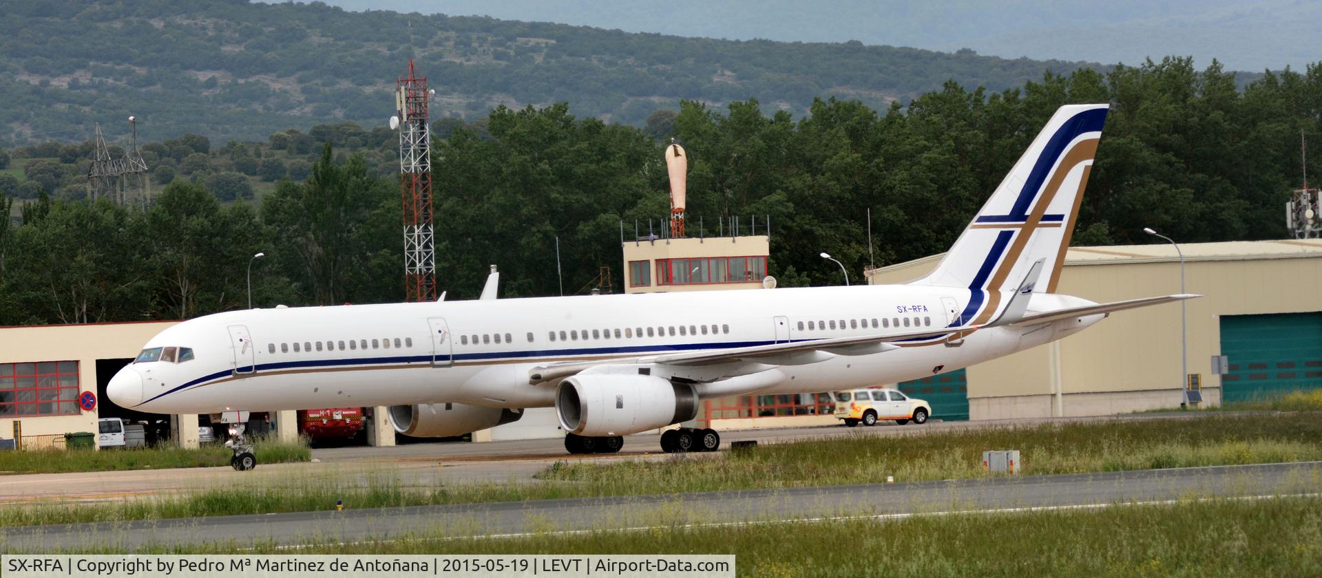 SX-RFA, 1999 Boeing 757-23N C/N 30232, Foronda Vitoria-Gasteiz - España