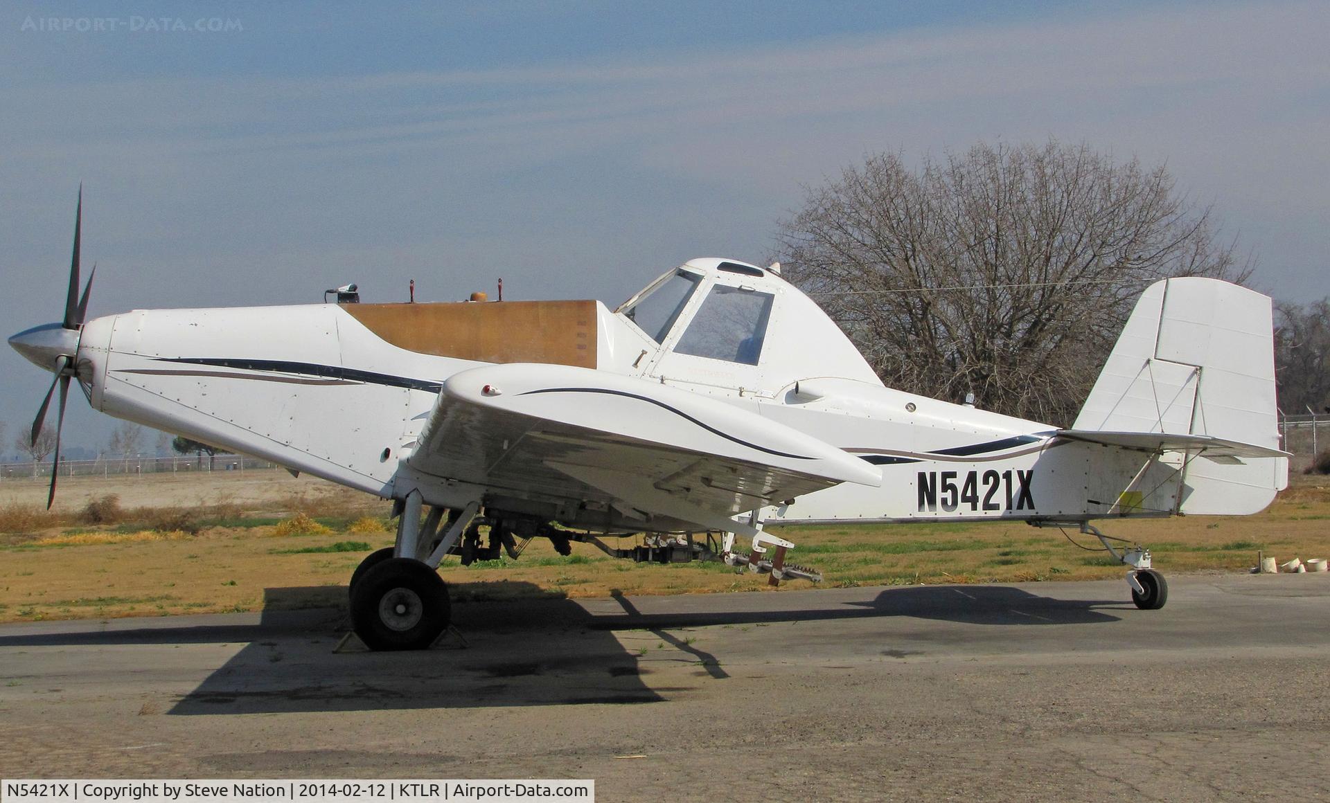 N5421X, 1974 Rockwell International S-2R Turbo Thrush Commander C/N 2020R, Spray-gear equipped Haley Flying Service (Tracy, CA) S-2R Turbo Thrush on Valley Aircrafters' ramp
