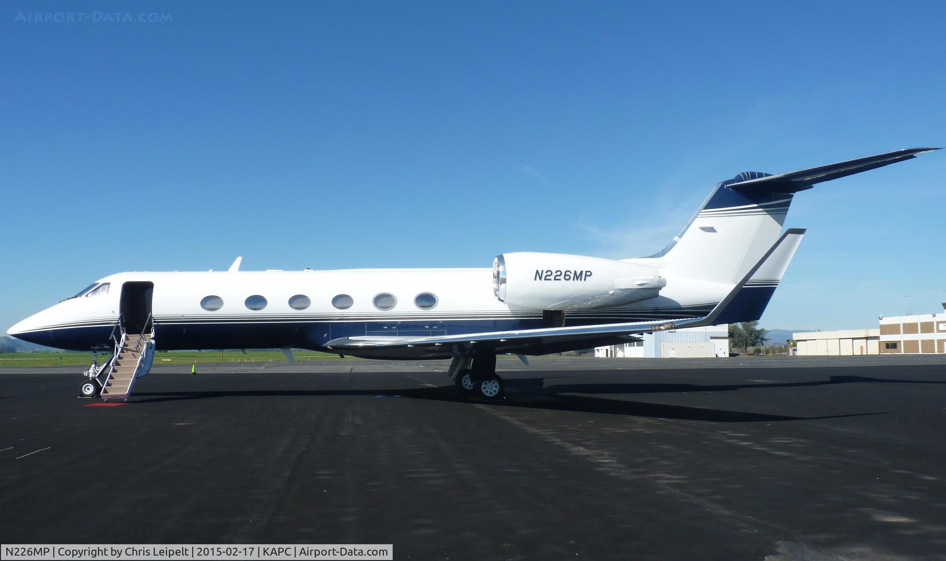 N226MP, 1996 Gulfstream Aerospace G-IV SP C/N 1300, A 1996 Gulfstream IV (Beverly Pacific LLC, Beverly, CA) visiting Napa Airport, CA for a business trip