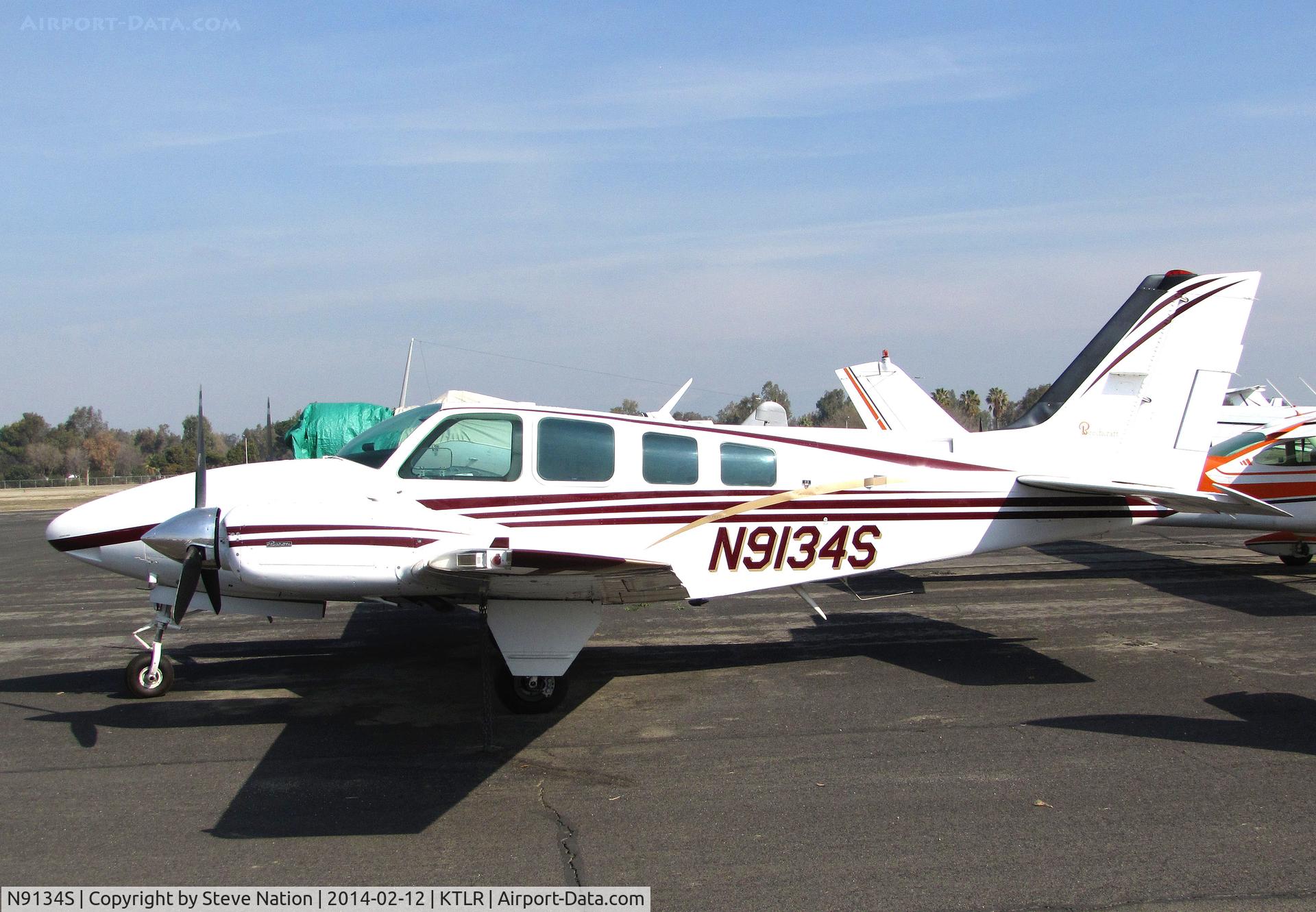 N9134S, 1976 Beech 58 Baron C/N TH-726, Beech 58 @ Mefford Field (Tulare, CA) for 2014 International Ag Expo (aircraft in process of being deregistered in 2015)