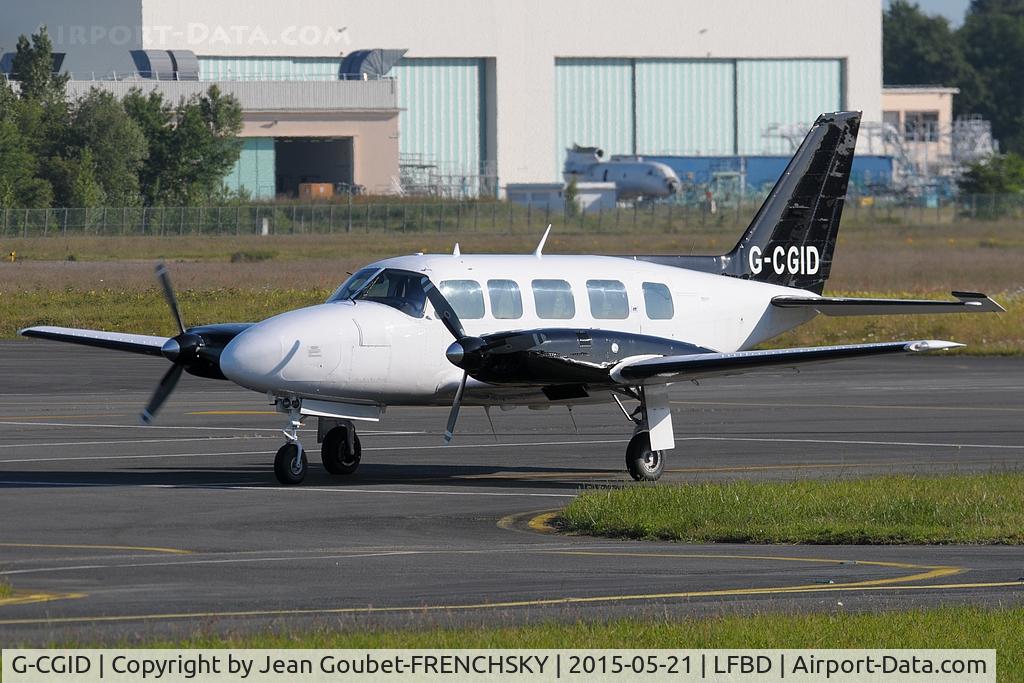 G-CGID, Piper PA-31-350 Chieftain C/N 31-7652083, Navajo private