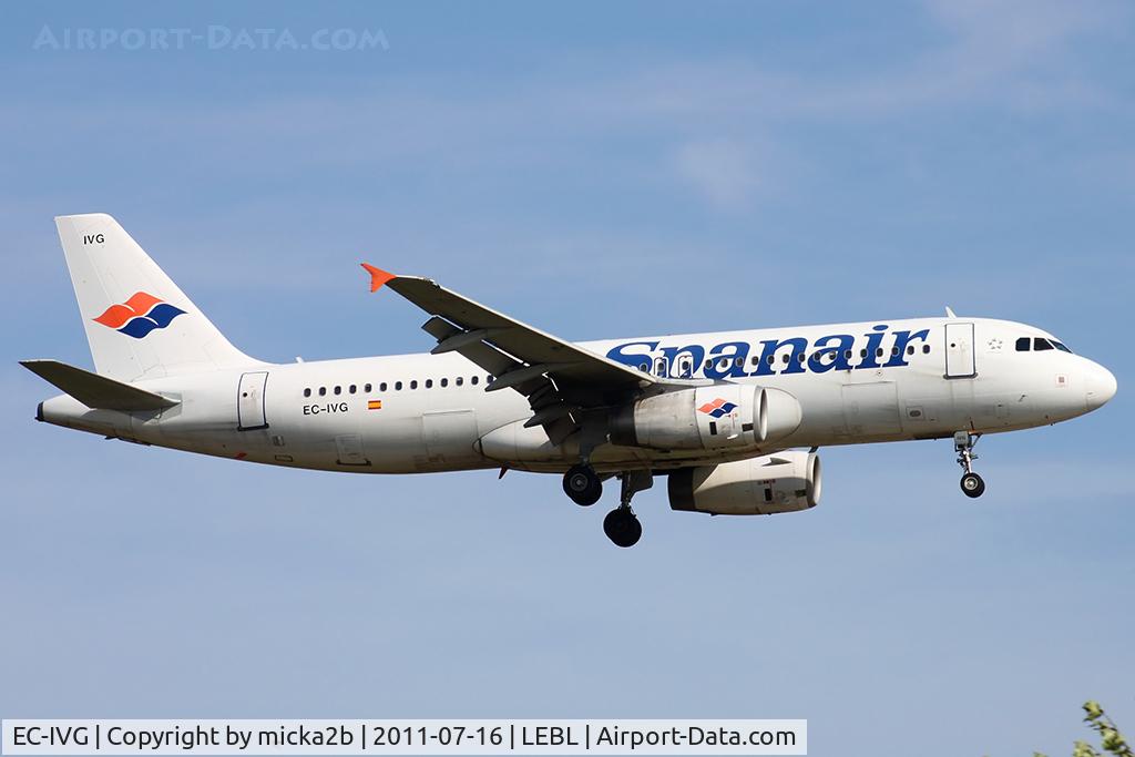 EC-IVG, 2004 Airbus A320-232 C/N 2168, Landing