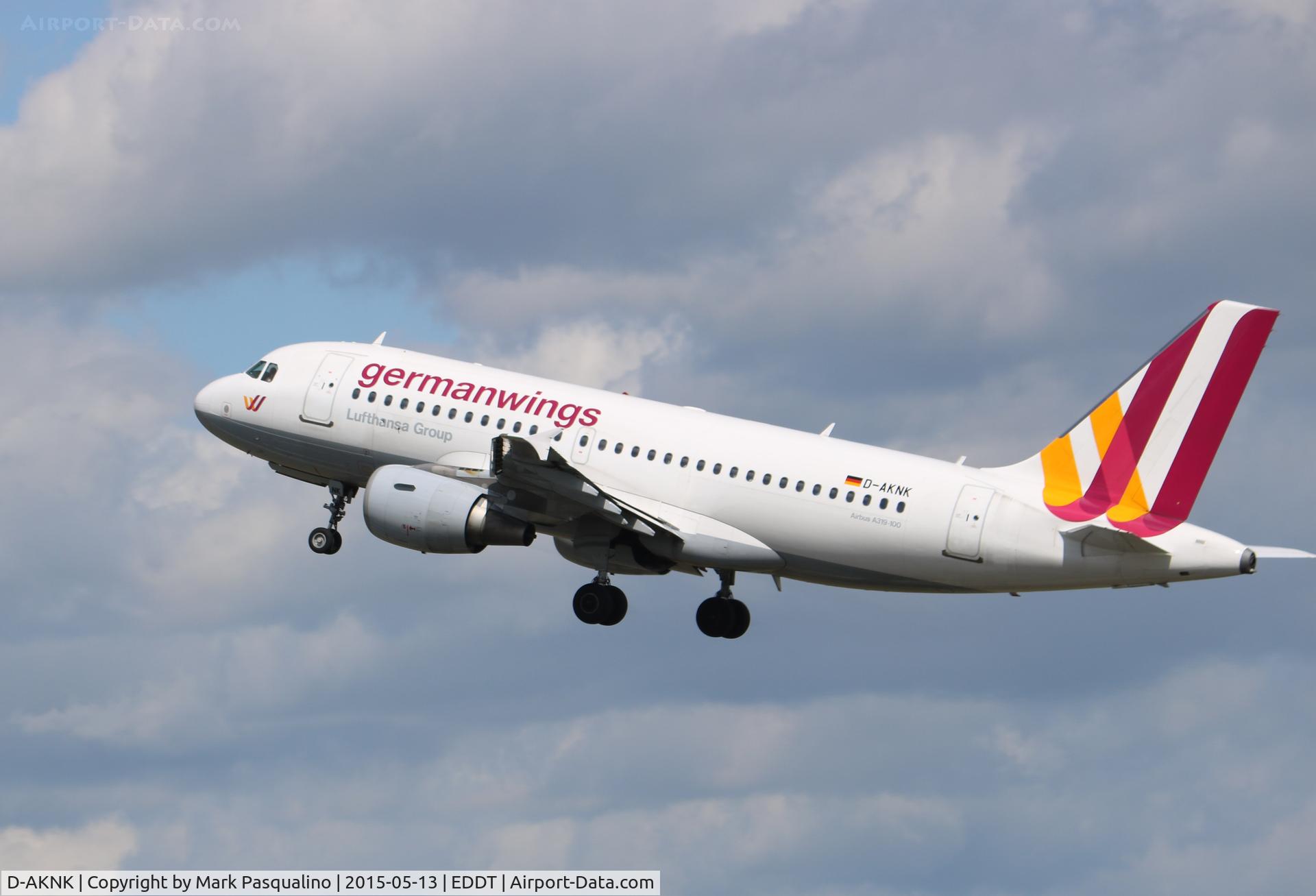 D-AKNK, 1999 Airbus A319-112 C/N 1077, Airbus A319