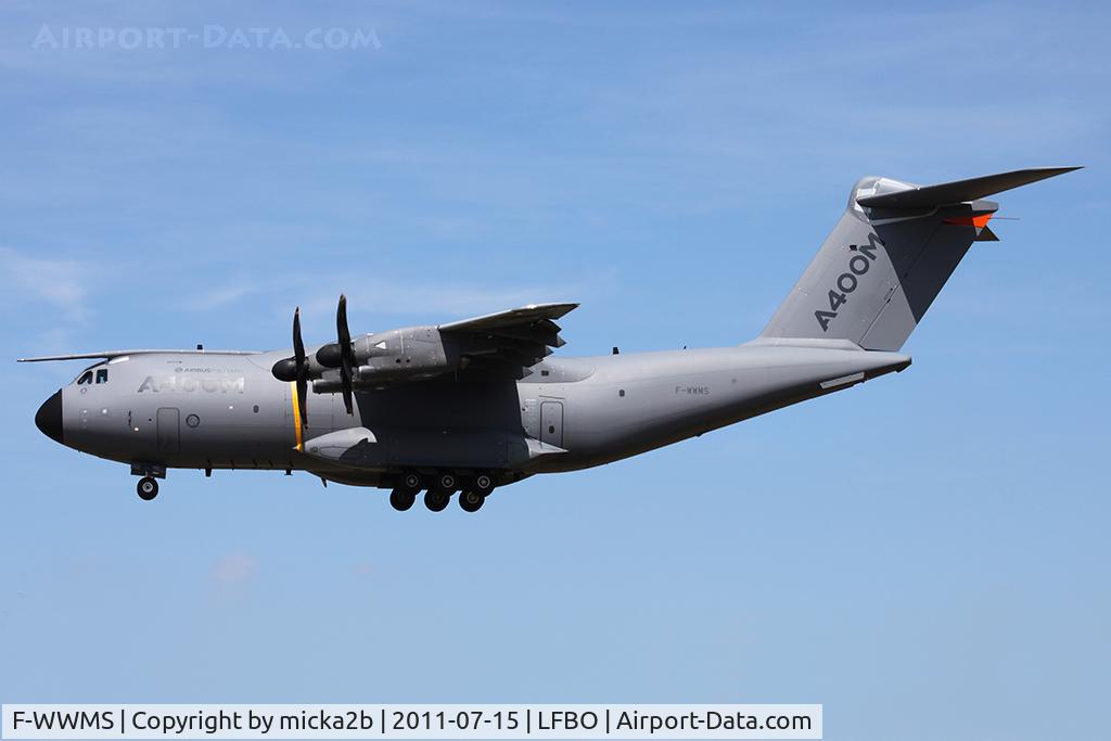 F-WWMS, 2010 Airbus A400M Atlas C/N 003, Landing