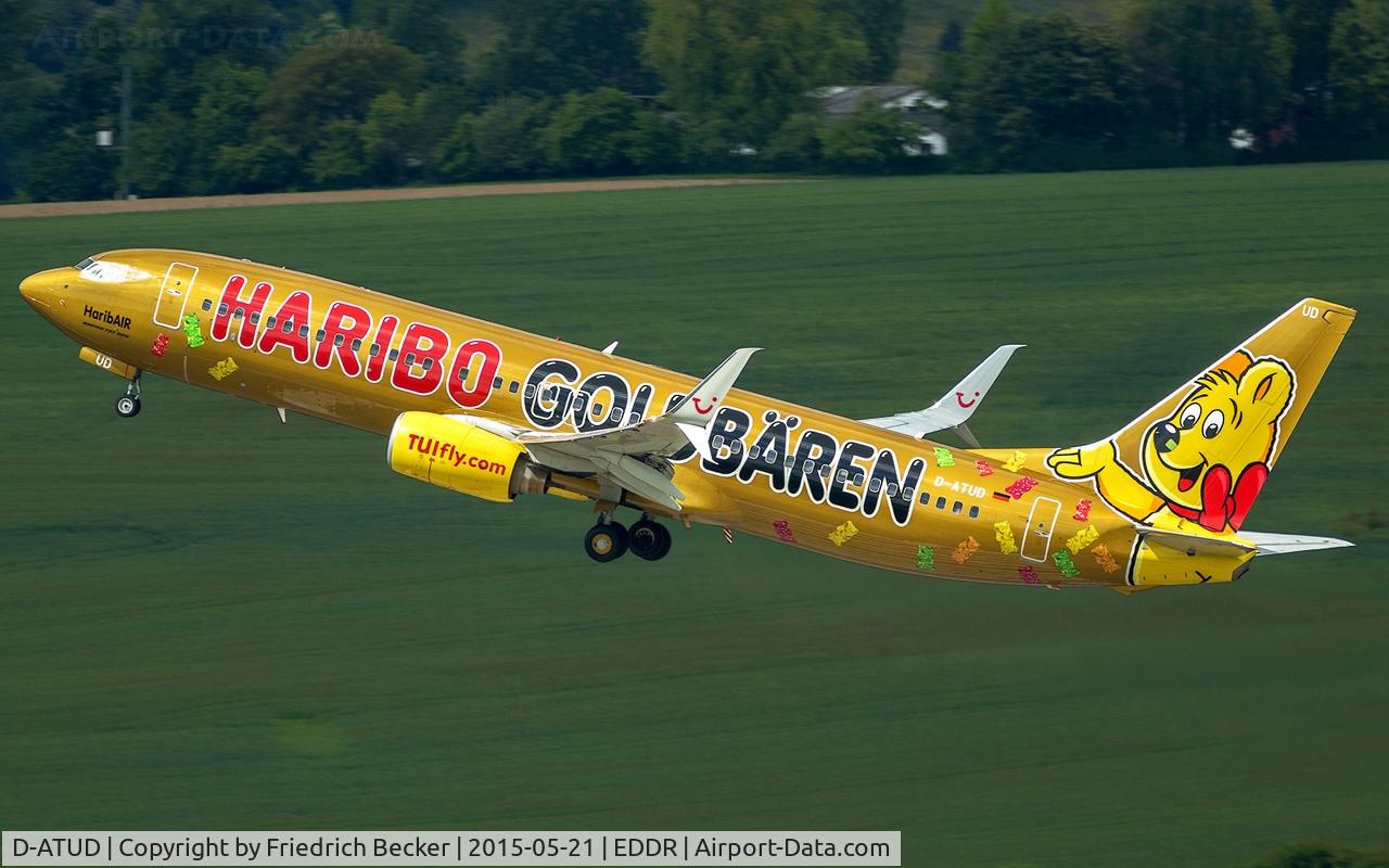 D-ATUD, 2006 Boeing 737-8K5 C/N 34685, departure to Antalya via RW27