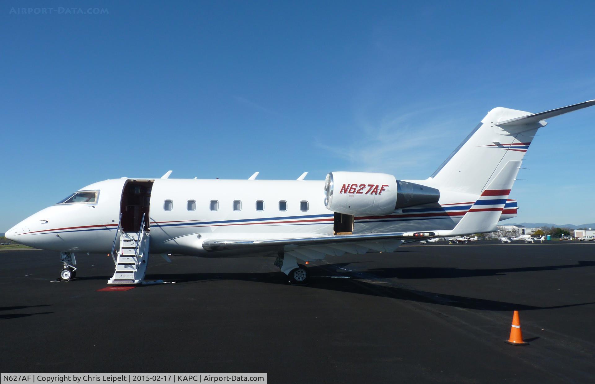 N627AF, 2000 Learjet Inc 60 C/N 193, A Challenger visiting Napa Airport, CA on a hot February day in Napa.