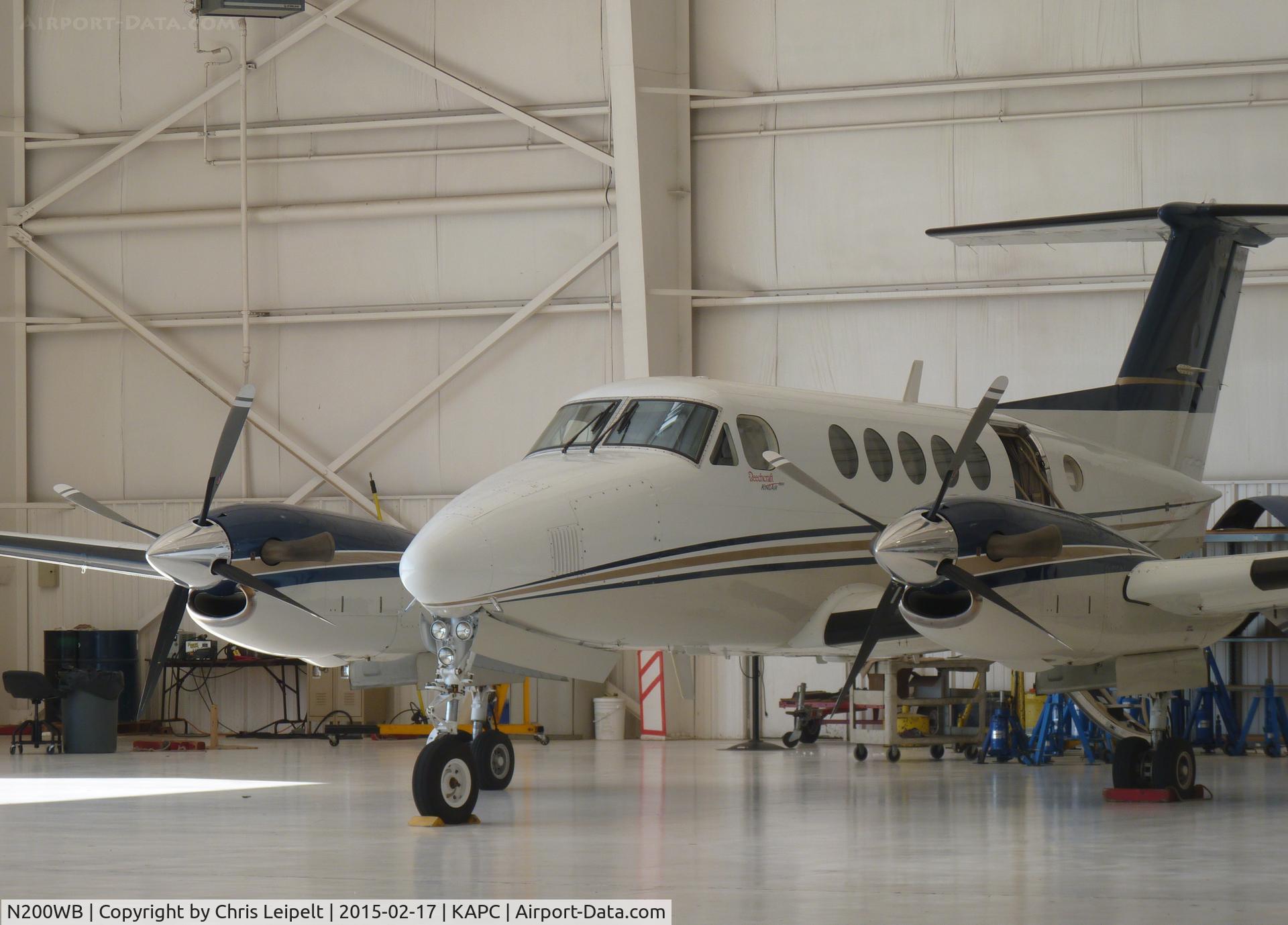 N200WB, 2001 Raytheon B200 King Air C/N BB-1754, A beautiful 2001 King Air B200 inside a huge hangar at Napa Airport, CA.