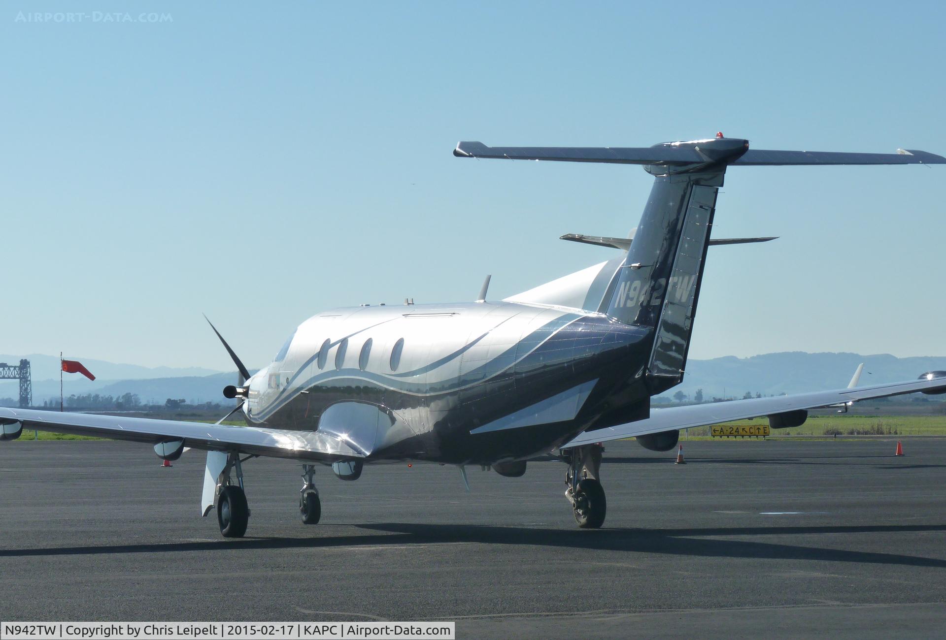N942TW, 2005 Pilatus PC-12/45 C/N 636, A 2005 Pilatus PC-12/45 getting ready to depart Napa Airport, CA.