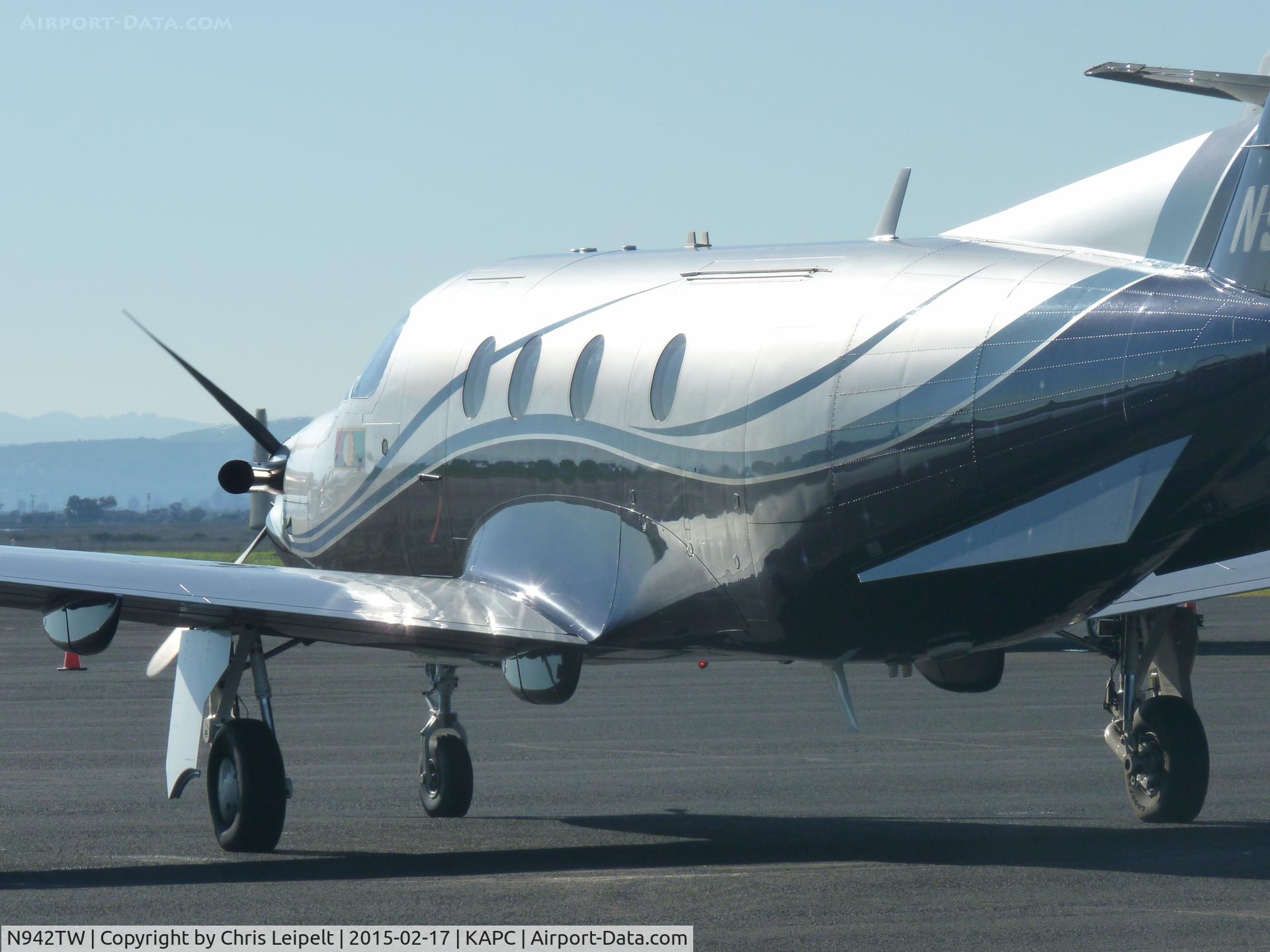 N942TW, 2005 Pilatus PC-12/45 C/N 636, A 2005 Pilatus PC-12/45 getting ready to depart Napa Airport, CA.