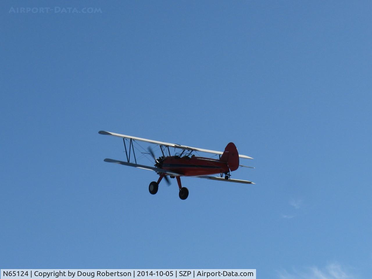 N65124, 1943 Boeing A75N1(PT17) C/N 75-1260, 1943 Boeing Stearman A75N1 (PT17), P&W R-985 Wasp Jr. by Jacobs 450 Hp, takeoff climb Rwy 04